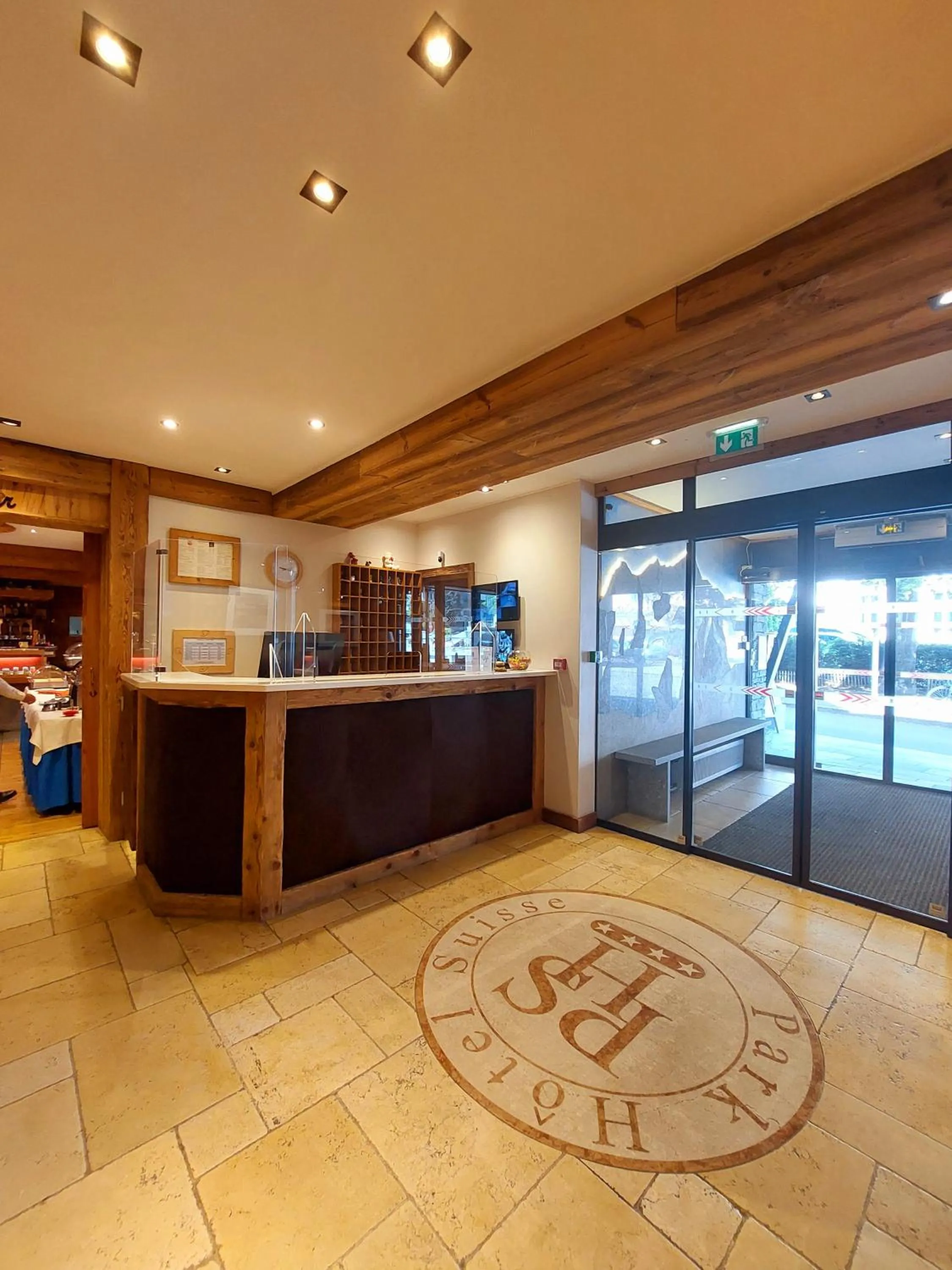 Lobby or reception in Park Hotel Suisse & Spa