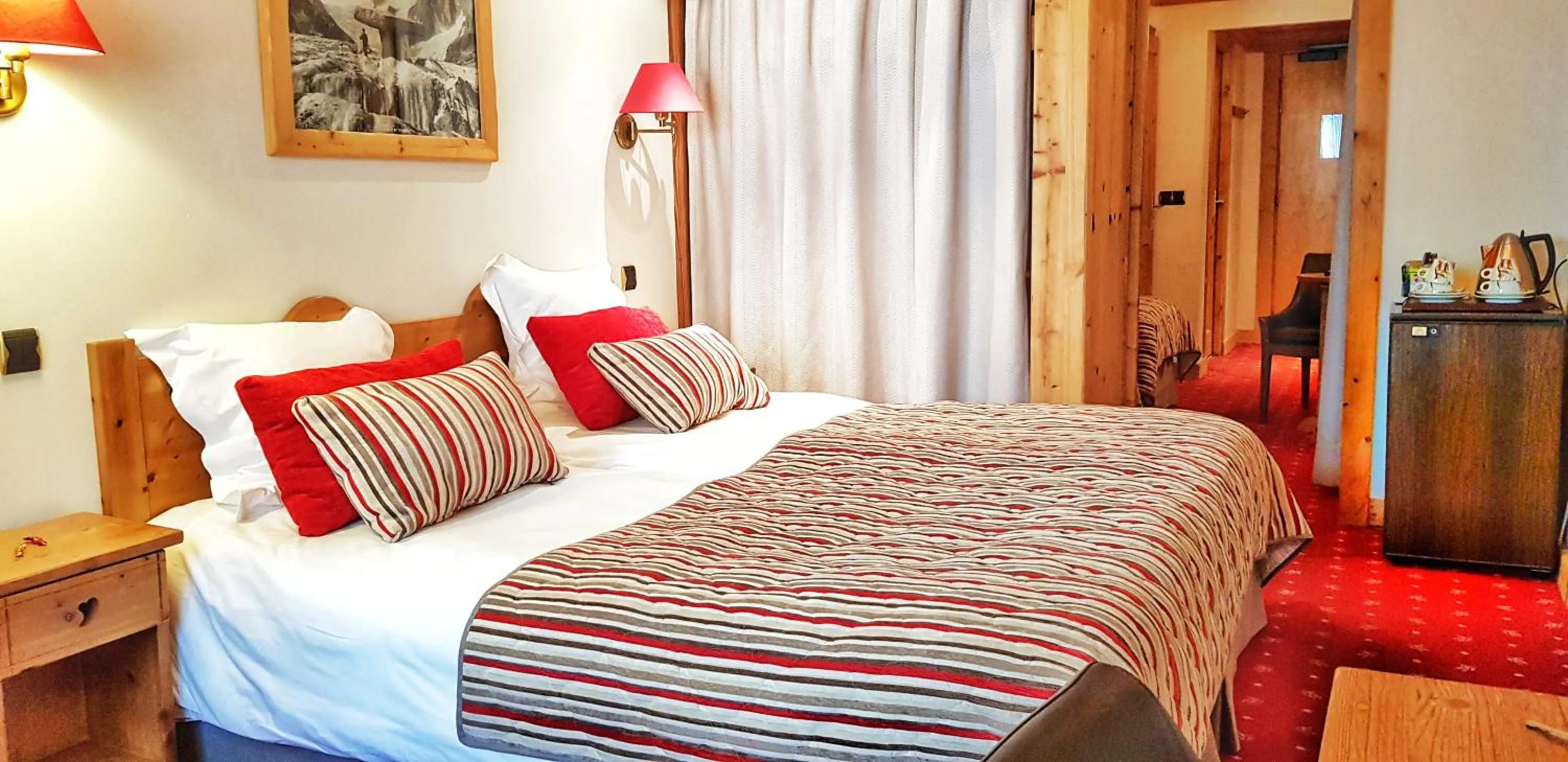 Bedroom, Bed in Park Hotel Suisse & Spa