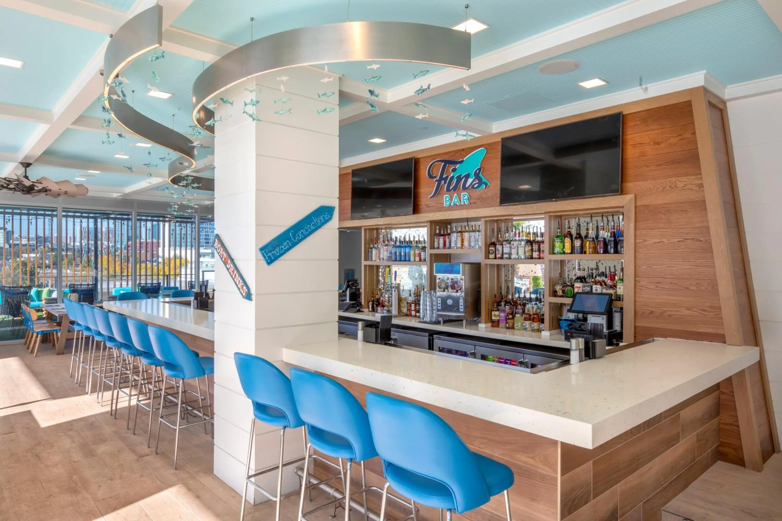 Lounge or bar in Margaritaville Vacation Club - Nashville