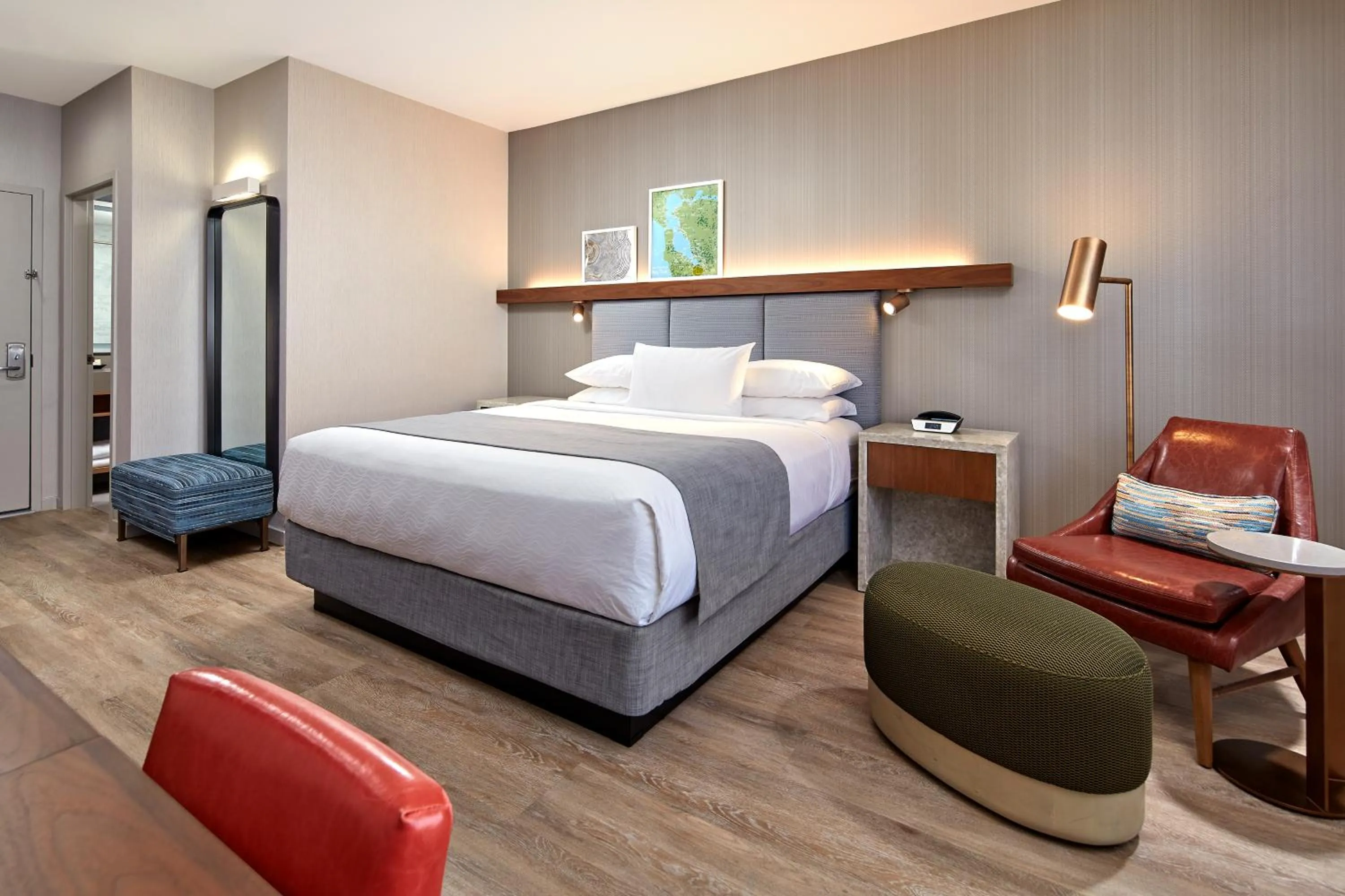 Bedroom, Bed in The Domain Hotel