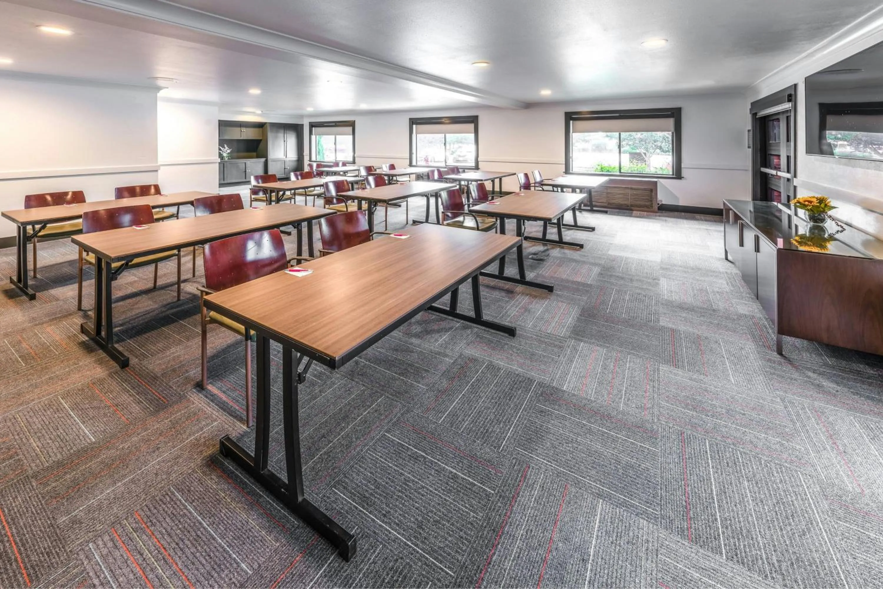 Meeting/conference room in Aloft San Jose Cupertino