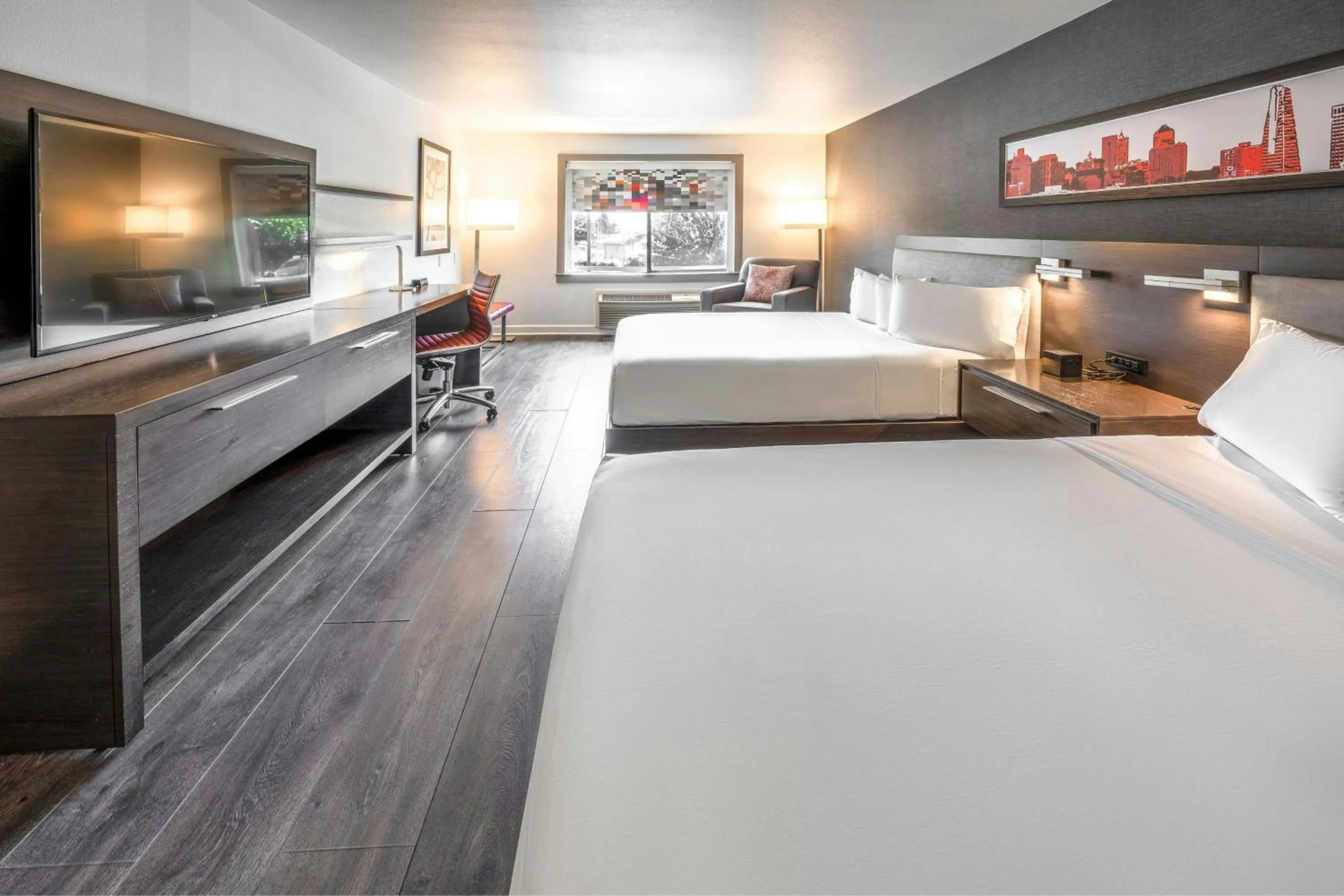 Photo of the whole room, Bed in Aloft San Jose Cupertino