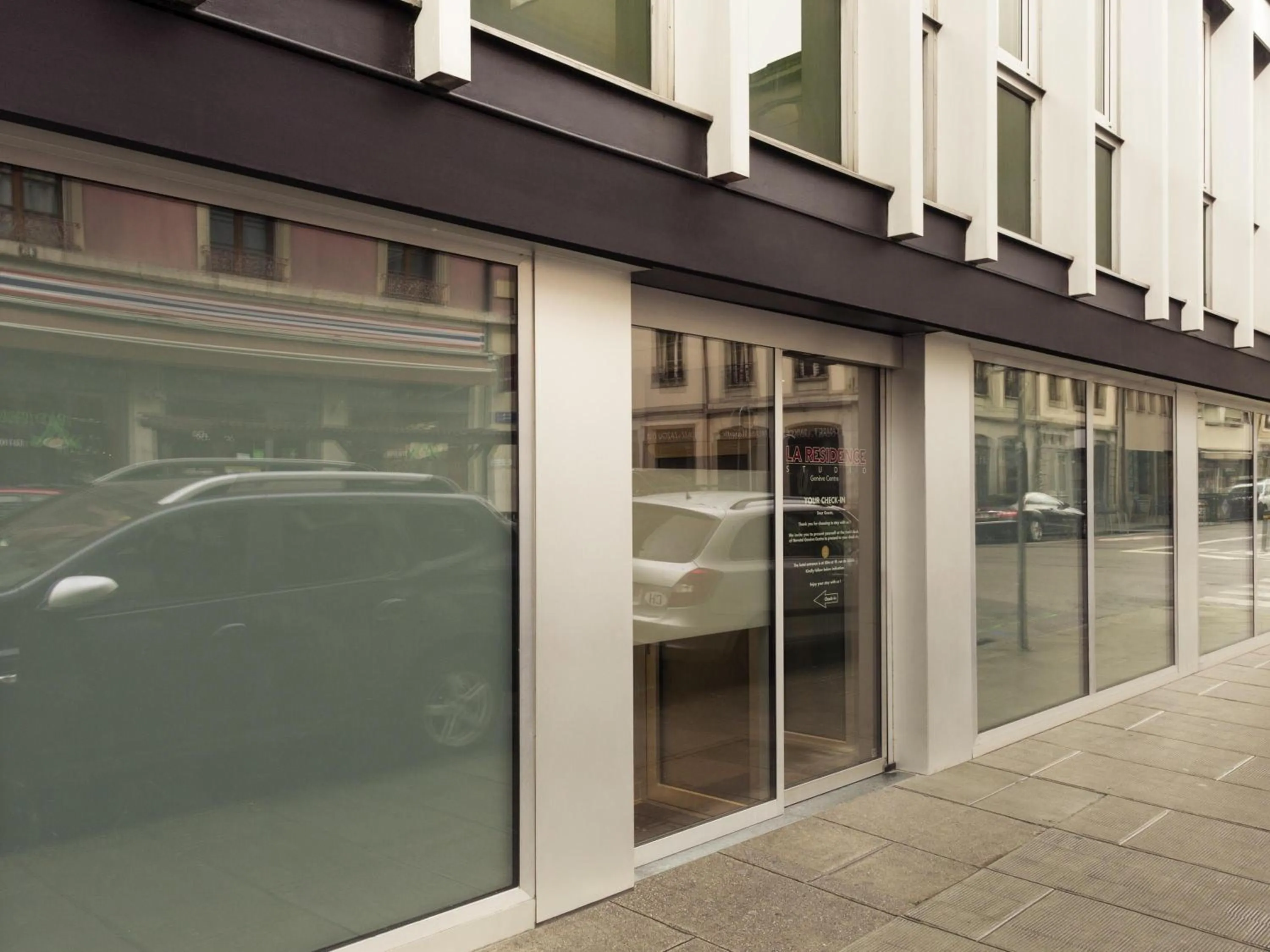 Property building in Résidence Studio Genève Centre