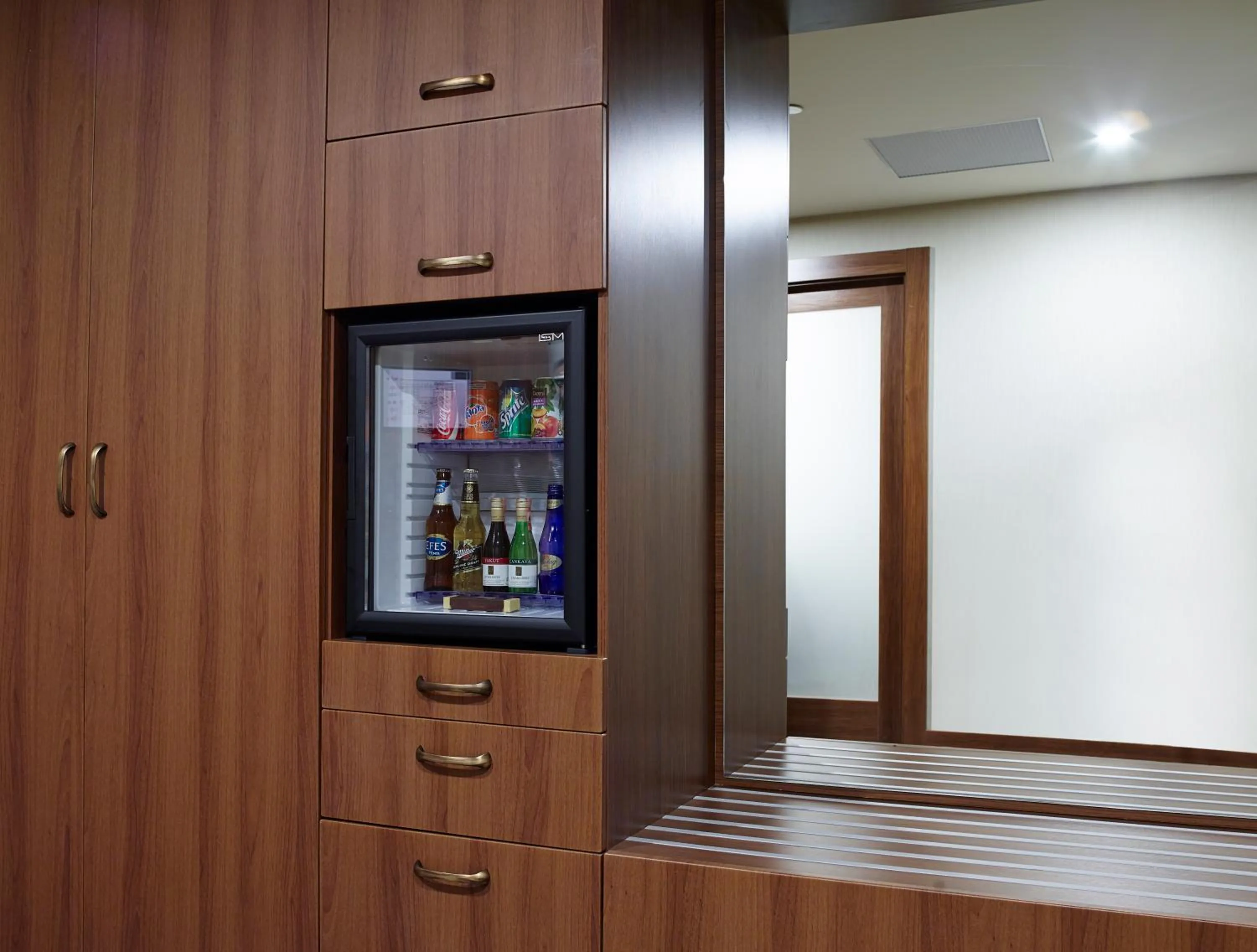 vending machine in Euro Park Otel