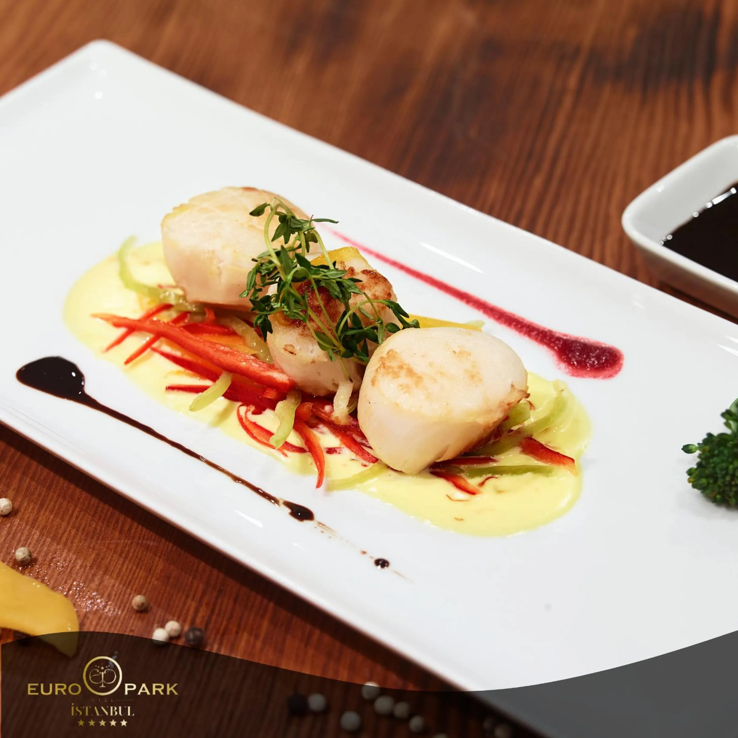 Food in Euro Park Otel