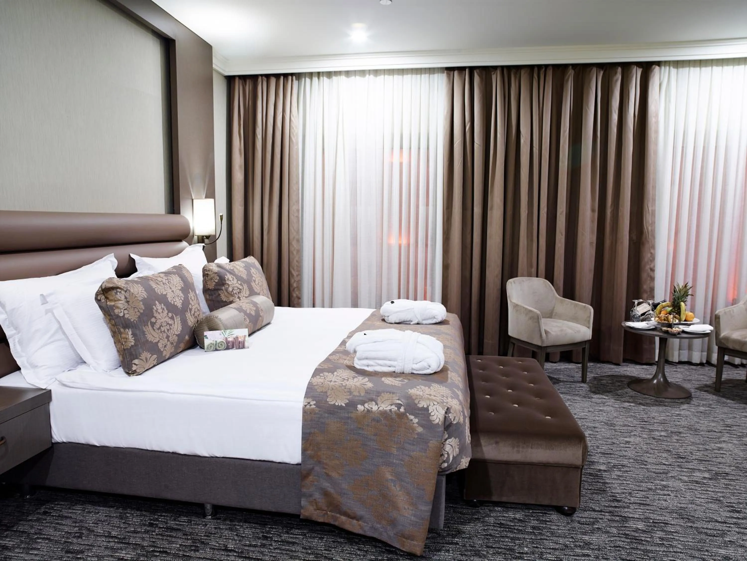 Bed in Euro Park Otel