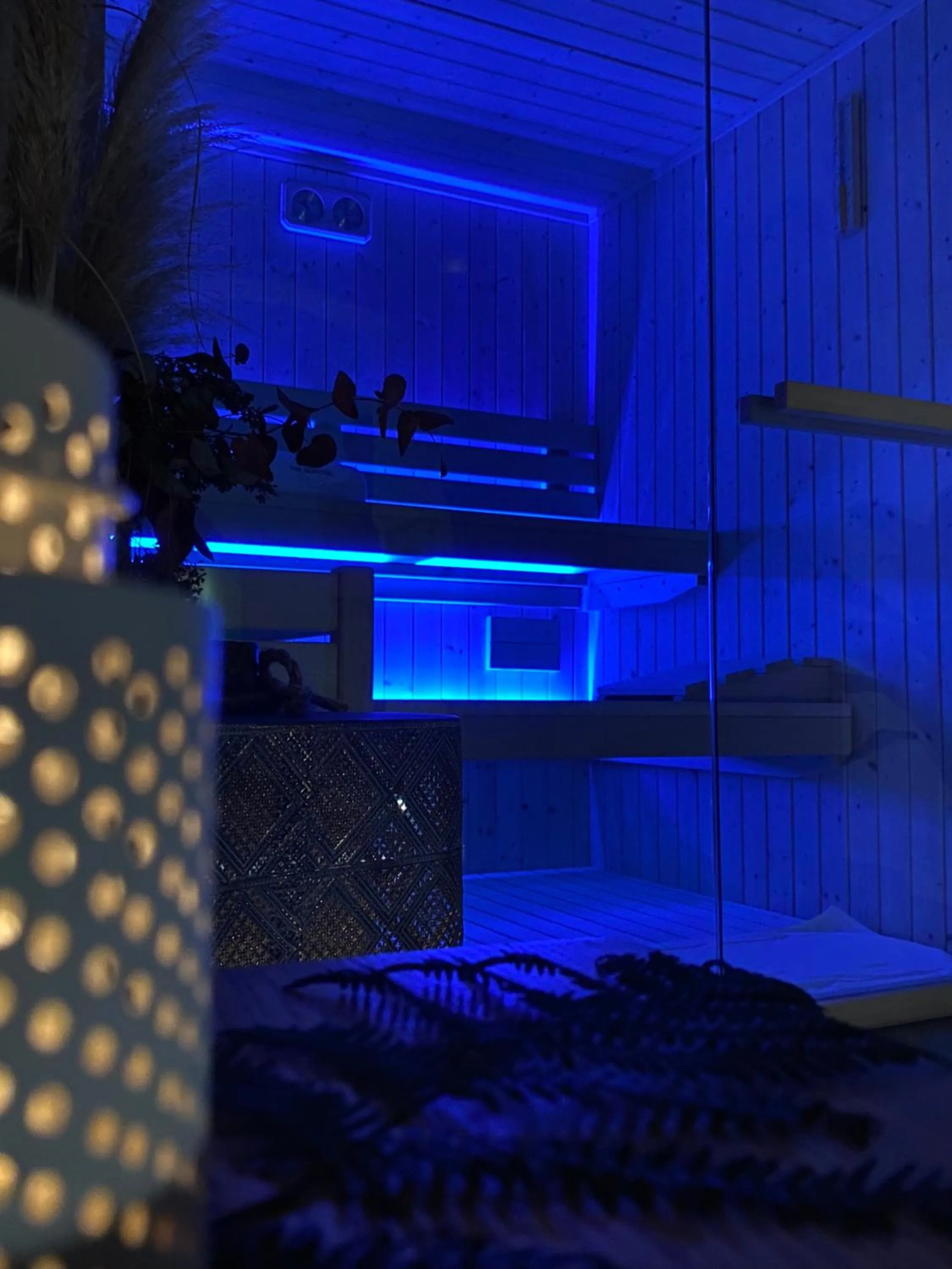 Hot Tub in Luna Federiciana Luxury Room & Spa