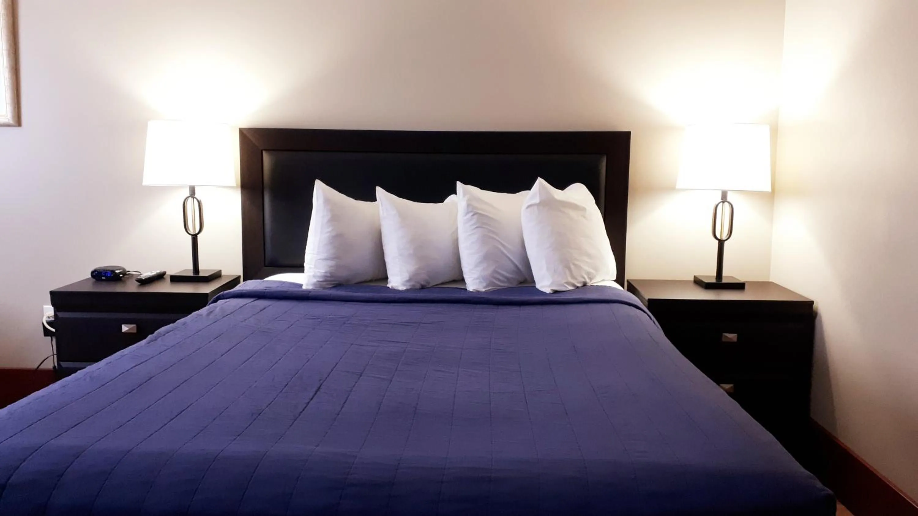 Bed in Causeway Bay Hotel