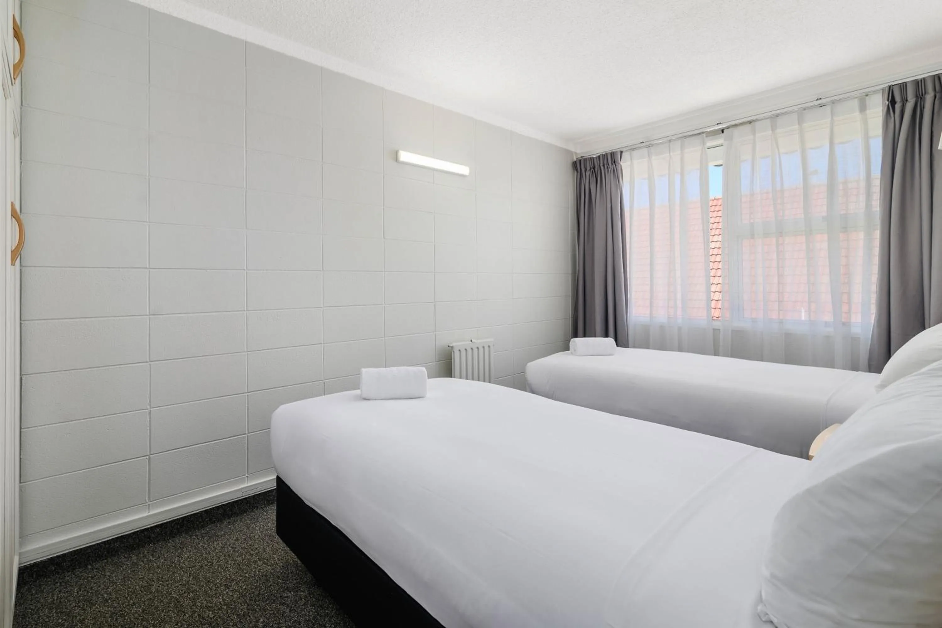 Bedroom, Bed in Thermal Oak Motel