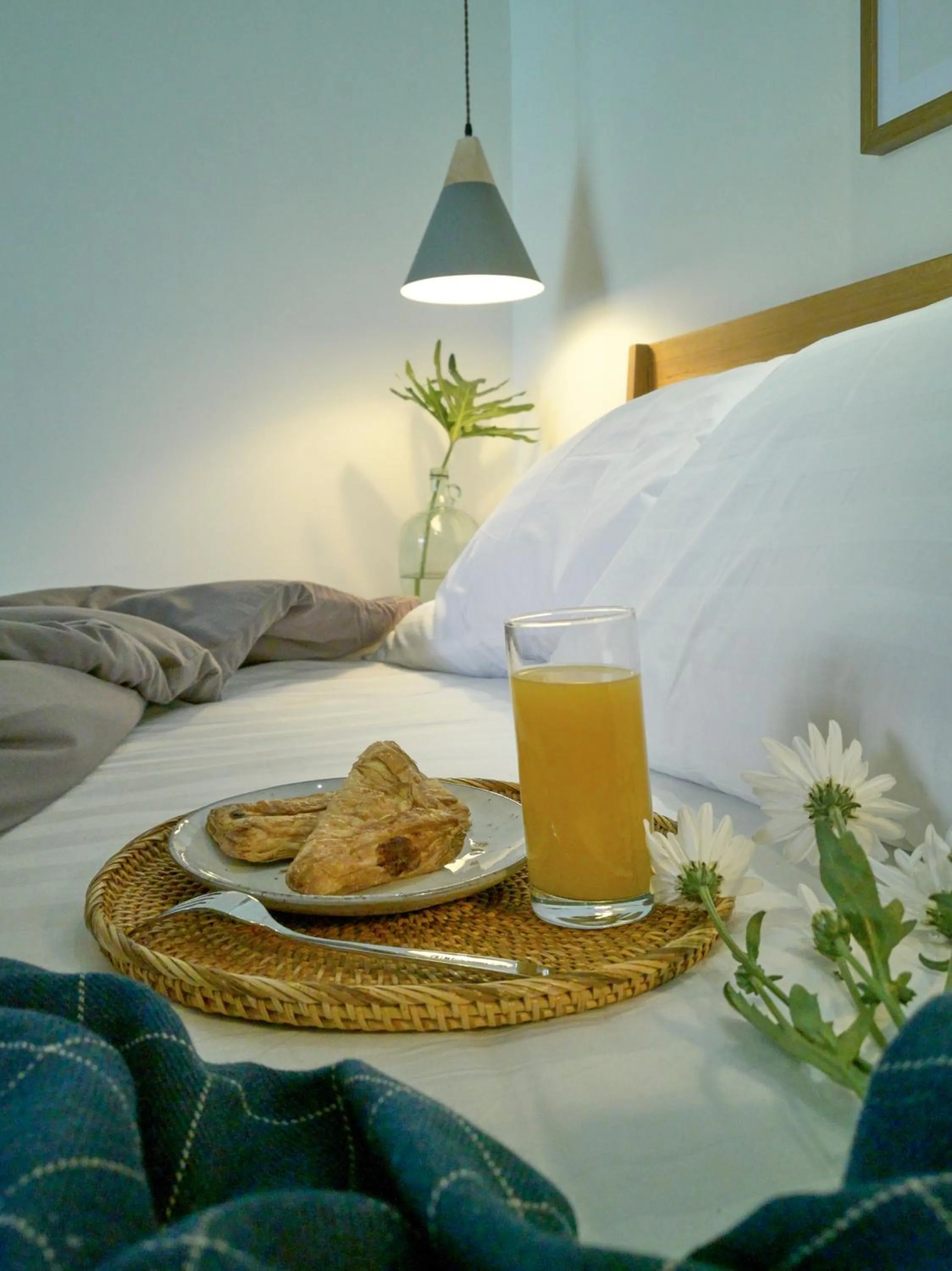 Food and drinks, Bed in Villa Brabhan Seminyak