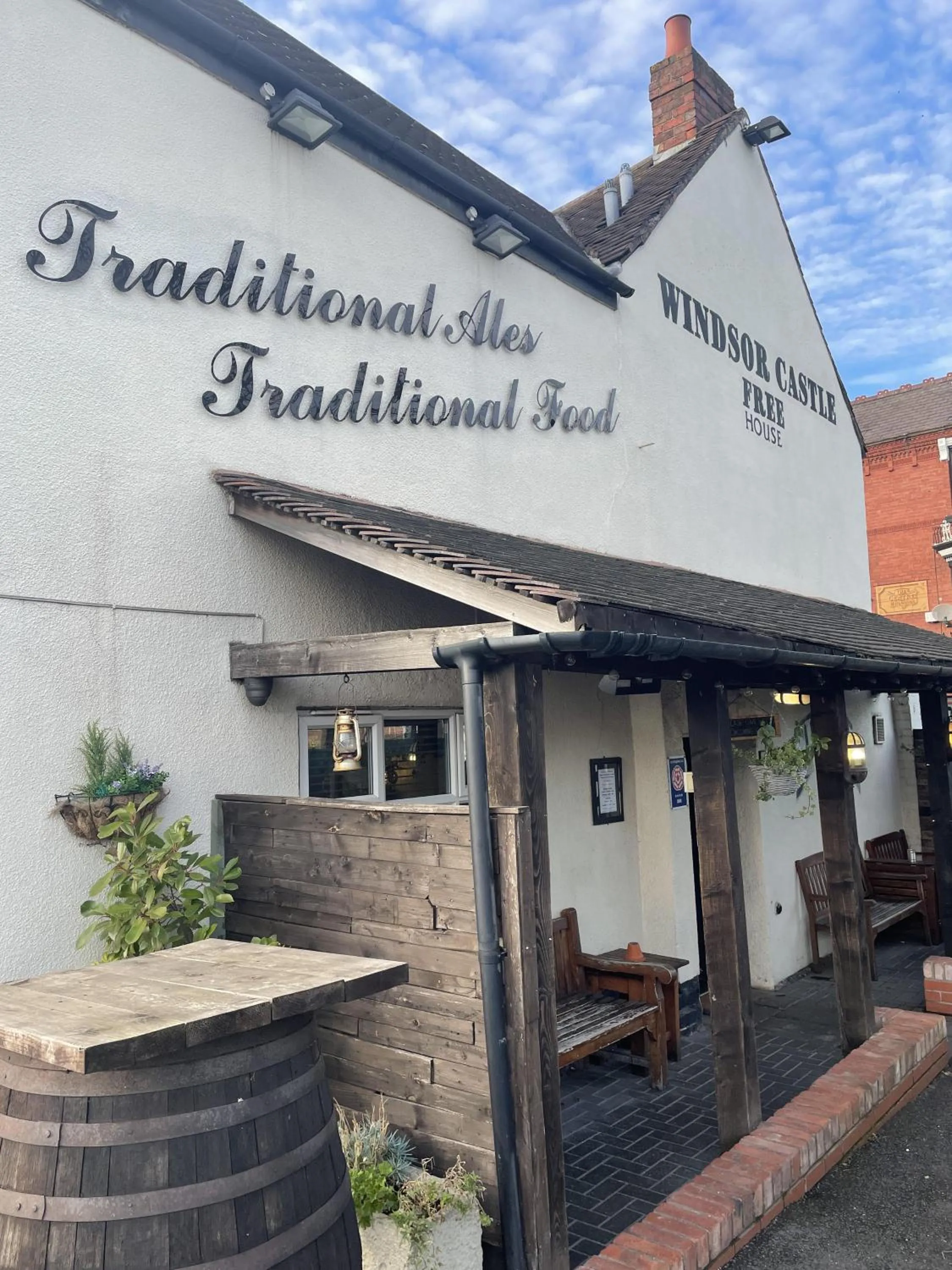 Property Building in The Windsor Castle Inn
