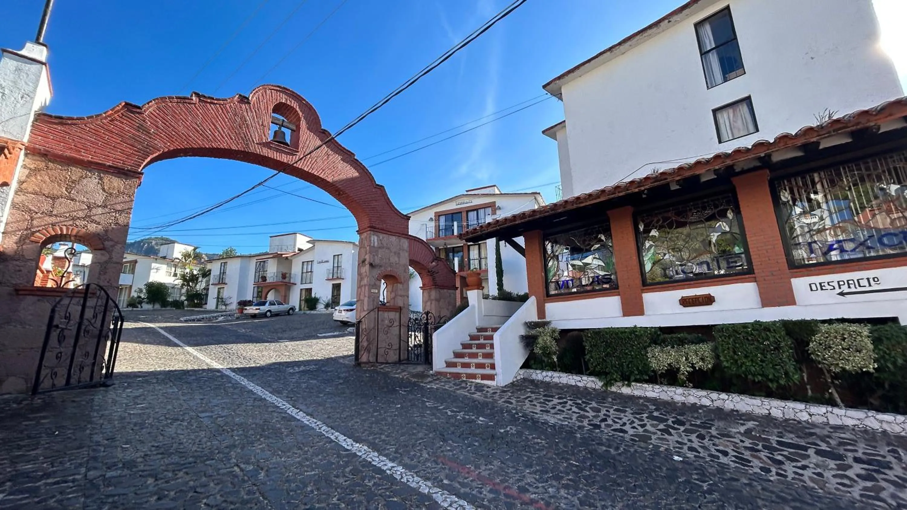 Facade/entrance in Villas de la Montaña