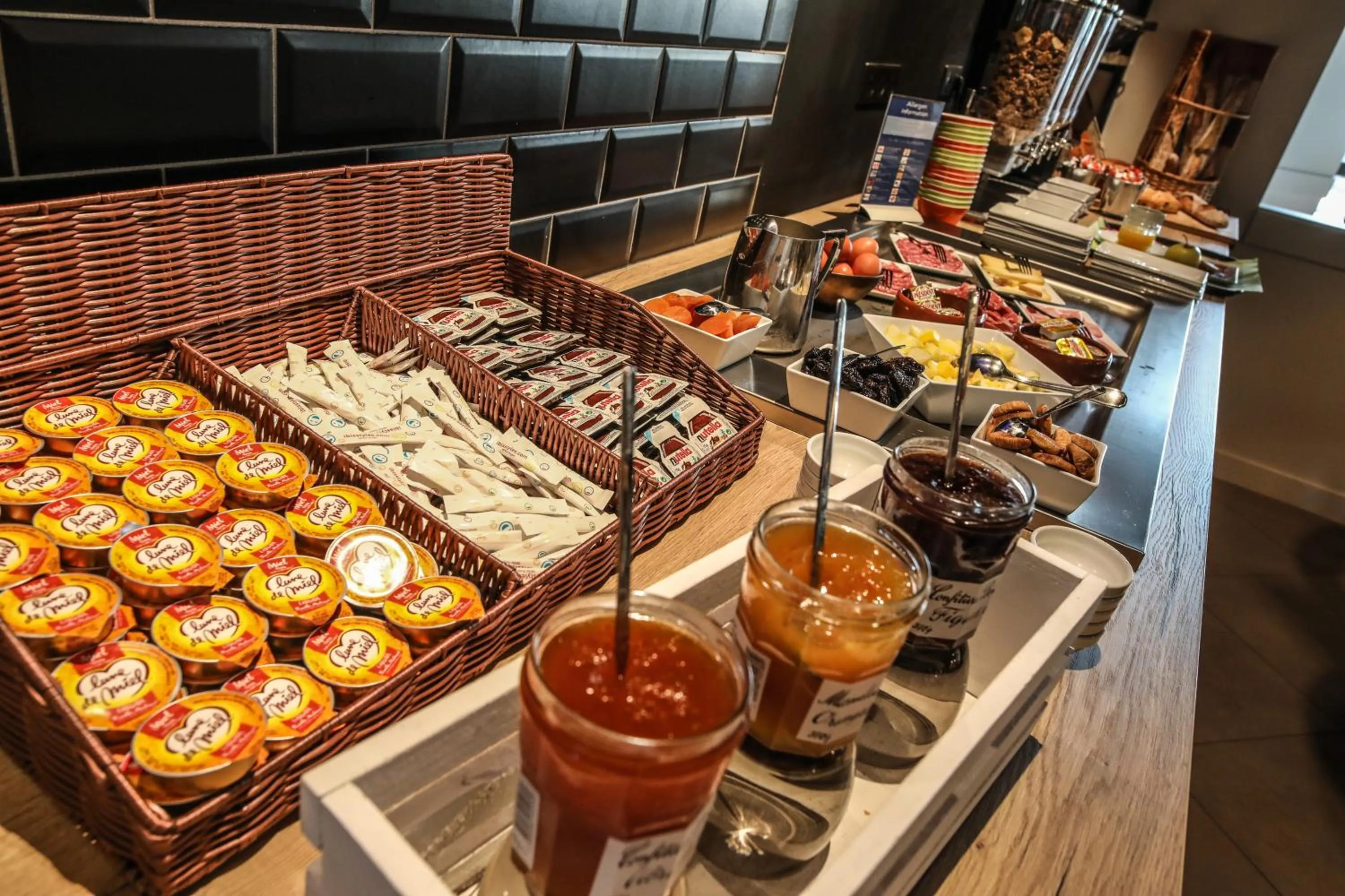 Buffet breakfast in Ibis Styles Clermont-Ferrand République