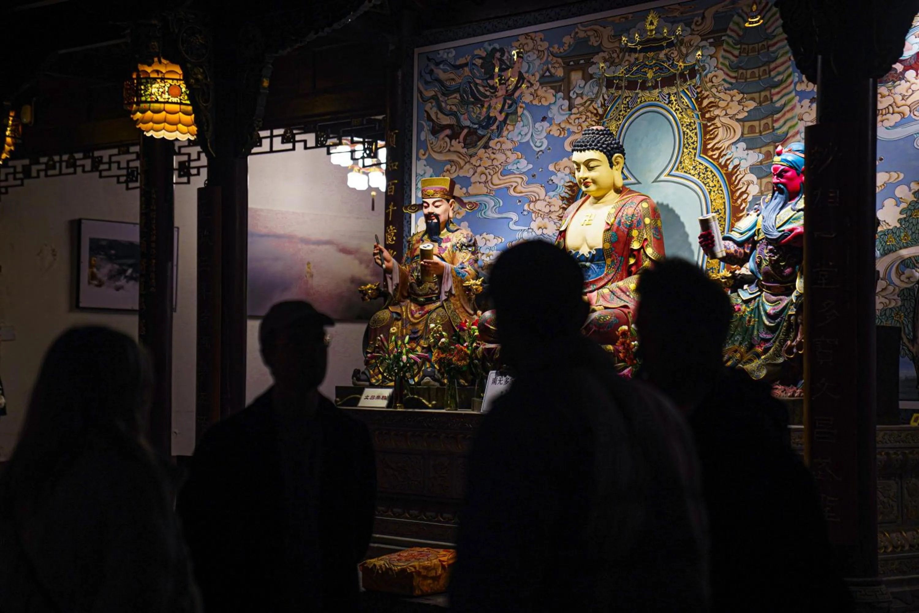 Activities in Chengdu Local Tea Hostel - Short Walk To Taikooli - Chill & Social Coffee Lounge - Metro downstairs - Free Activities - Friendly English Speaking Staff - Tibet, Panda, Buddha & Snow Mountain Tours