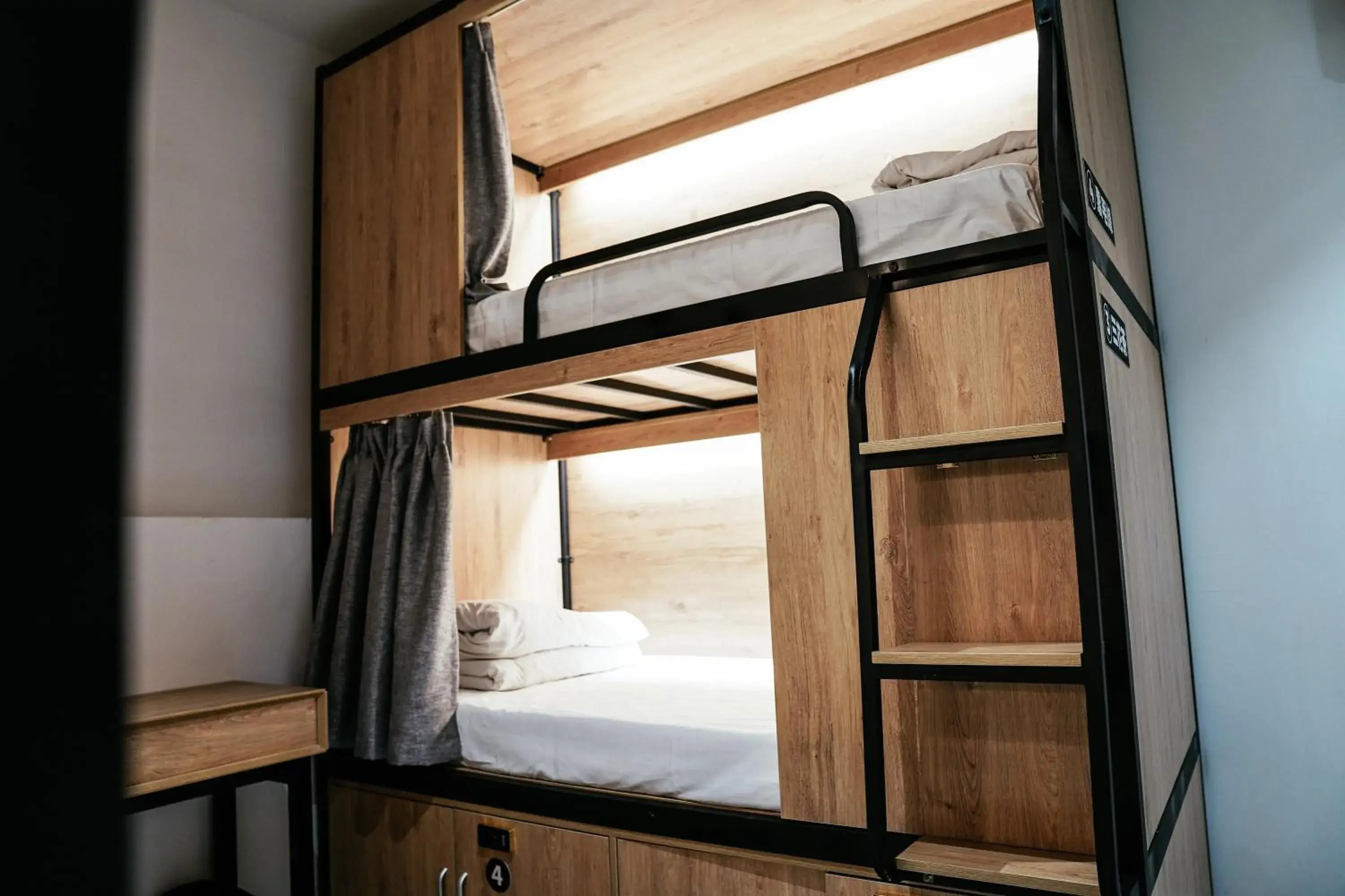 Bed in 4-Bed Male Dormitory Room in Chengdu Local Tea Hostel - Short Walk To Taikooli - Chill & Social Coffee Lounge - Metro downstairs - Free Activities - Friendly English Speaking Staff - Tibet, Panda, Buddha & Snow Mountain Tours Bed in 4-Bed Male Dormitory Room in Chengdu Local Tea Hostel - Short Walk To Taikooli - Chill & Social Coffee Lounge - Metro downstairs - Free Activities - Friendly English Speaking Staff - Tibet, Panda, Buddha & Snow Mountain Tours