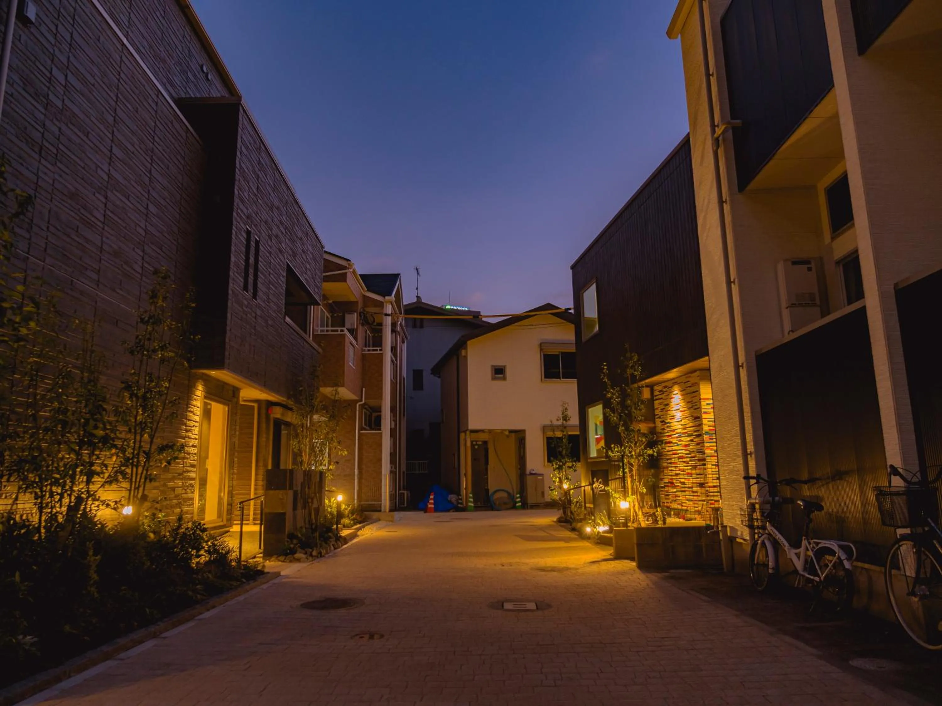 Property building in Bond Base