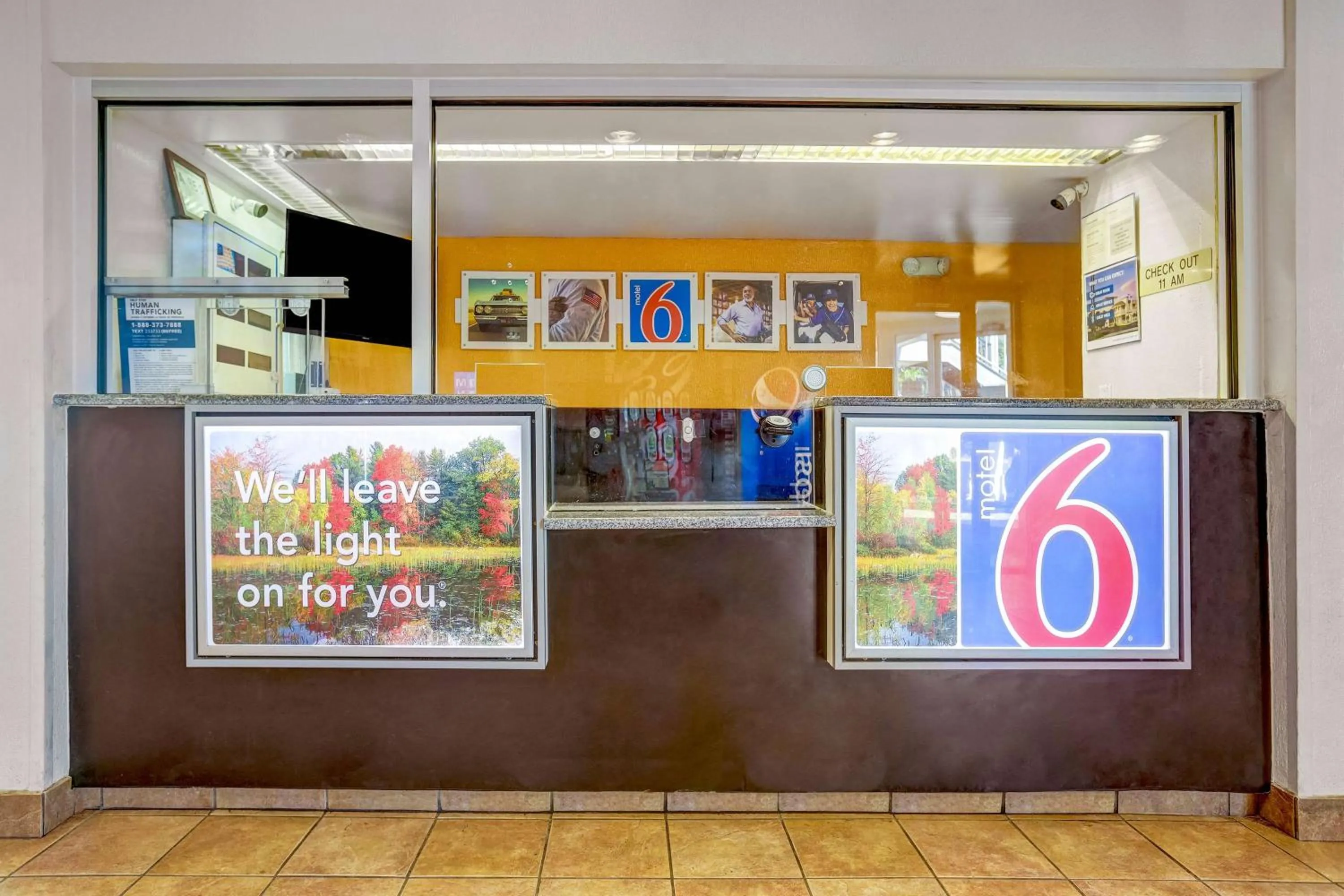Lobby or reception in Motel 6-Raleigh, NC - North