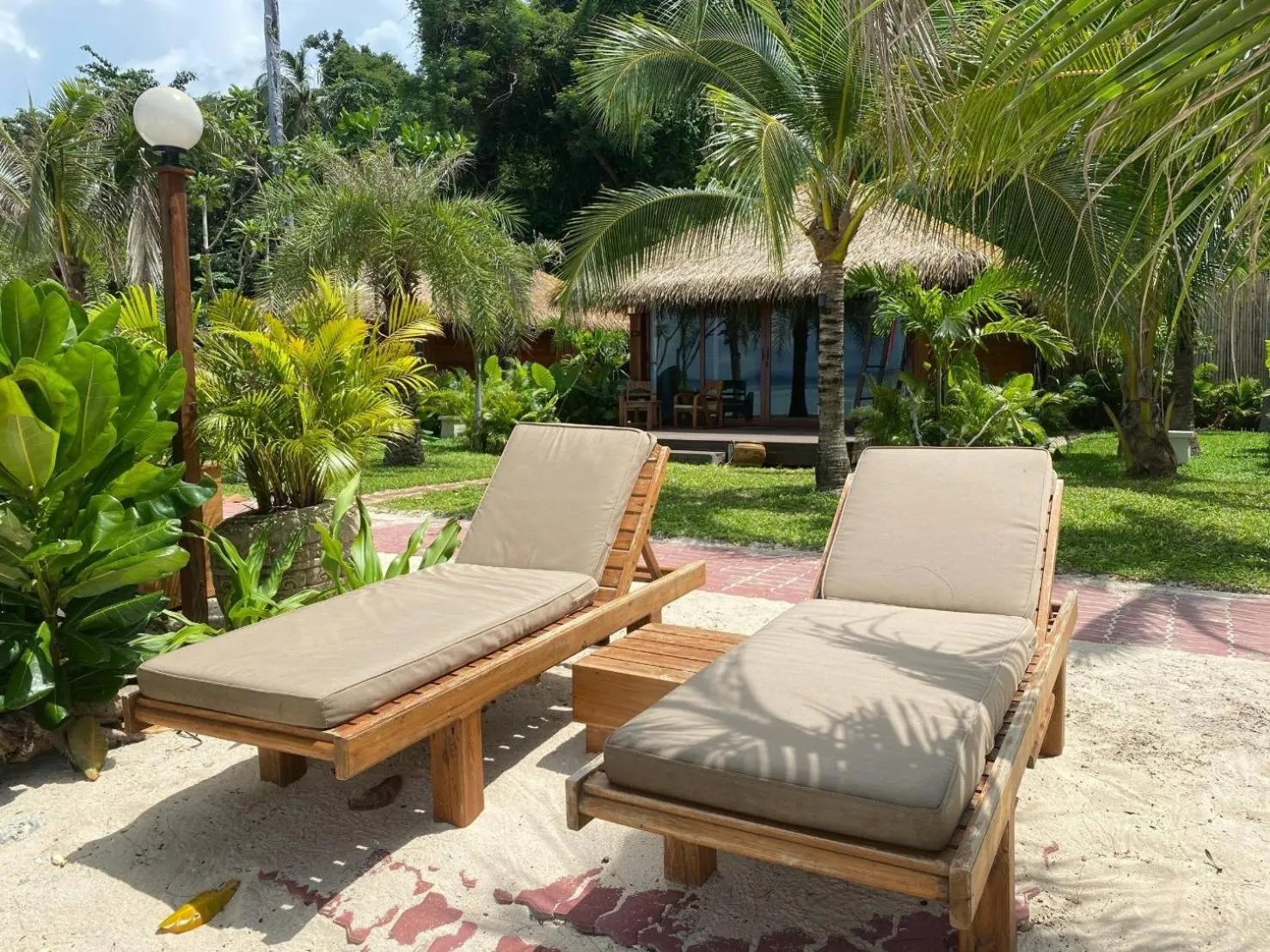 Beach in Mali Kradan