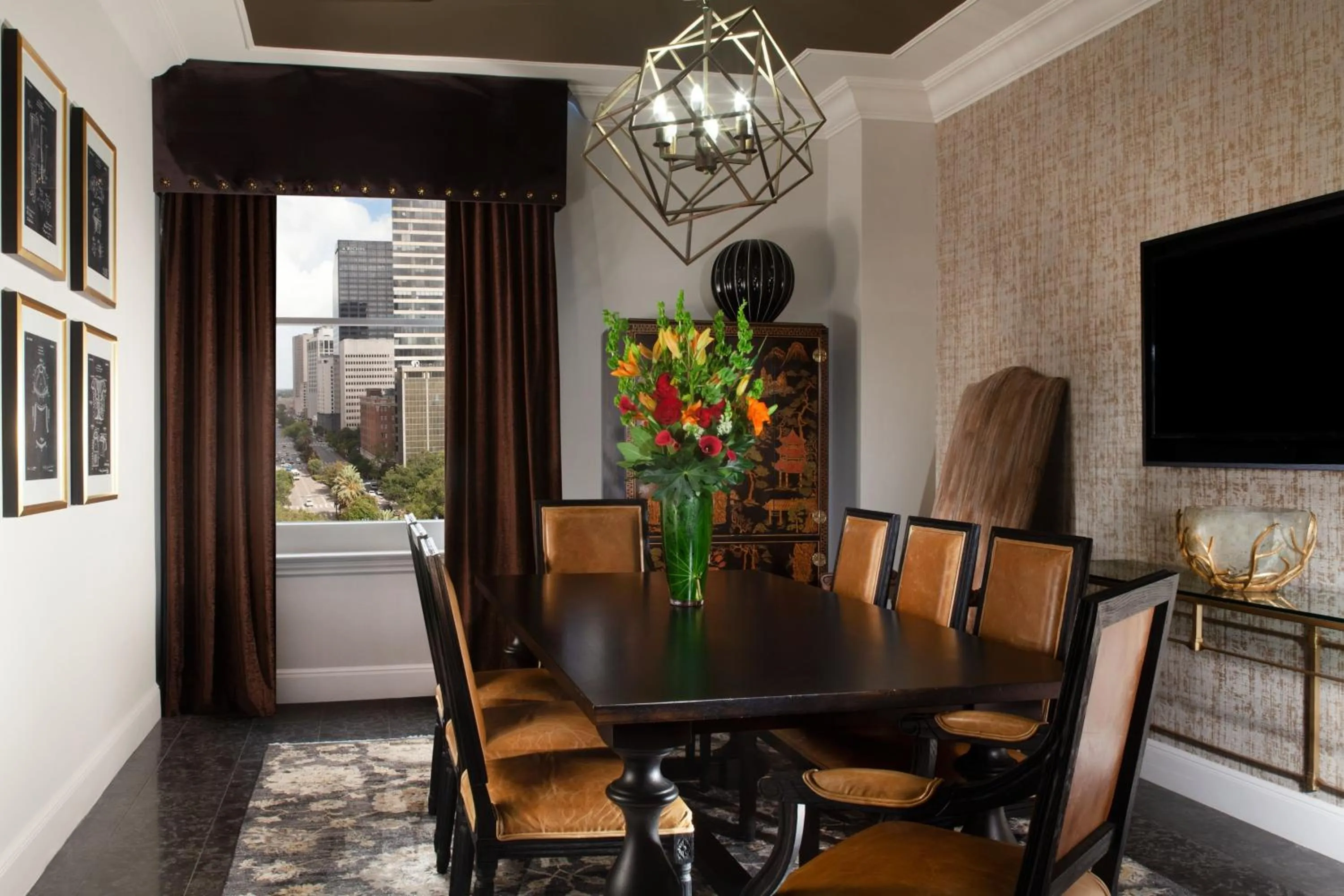 Photo of the whole room in Le Pavillon, New Orleans, a Tribute Portfolio Hotel