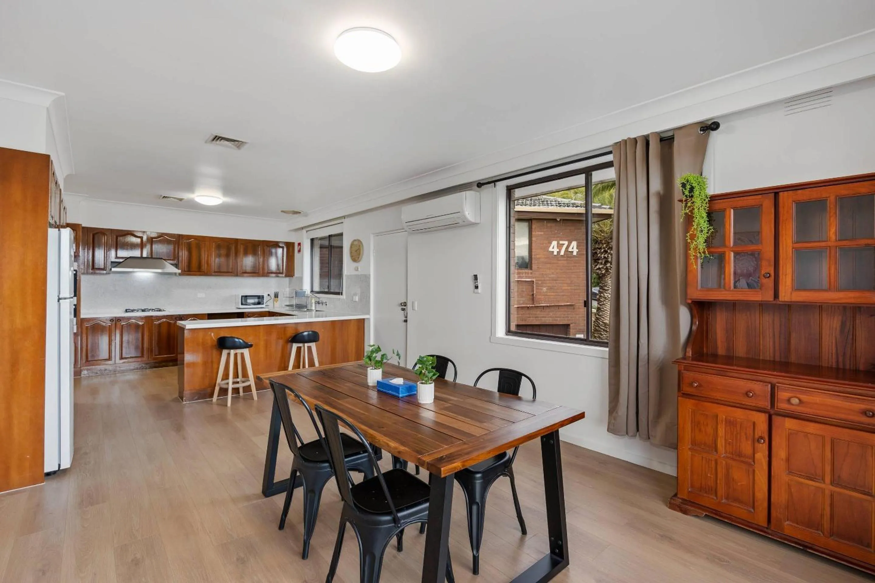 Bedroom in Econo Lodge Lilydale