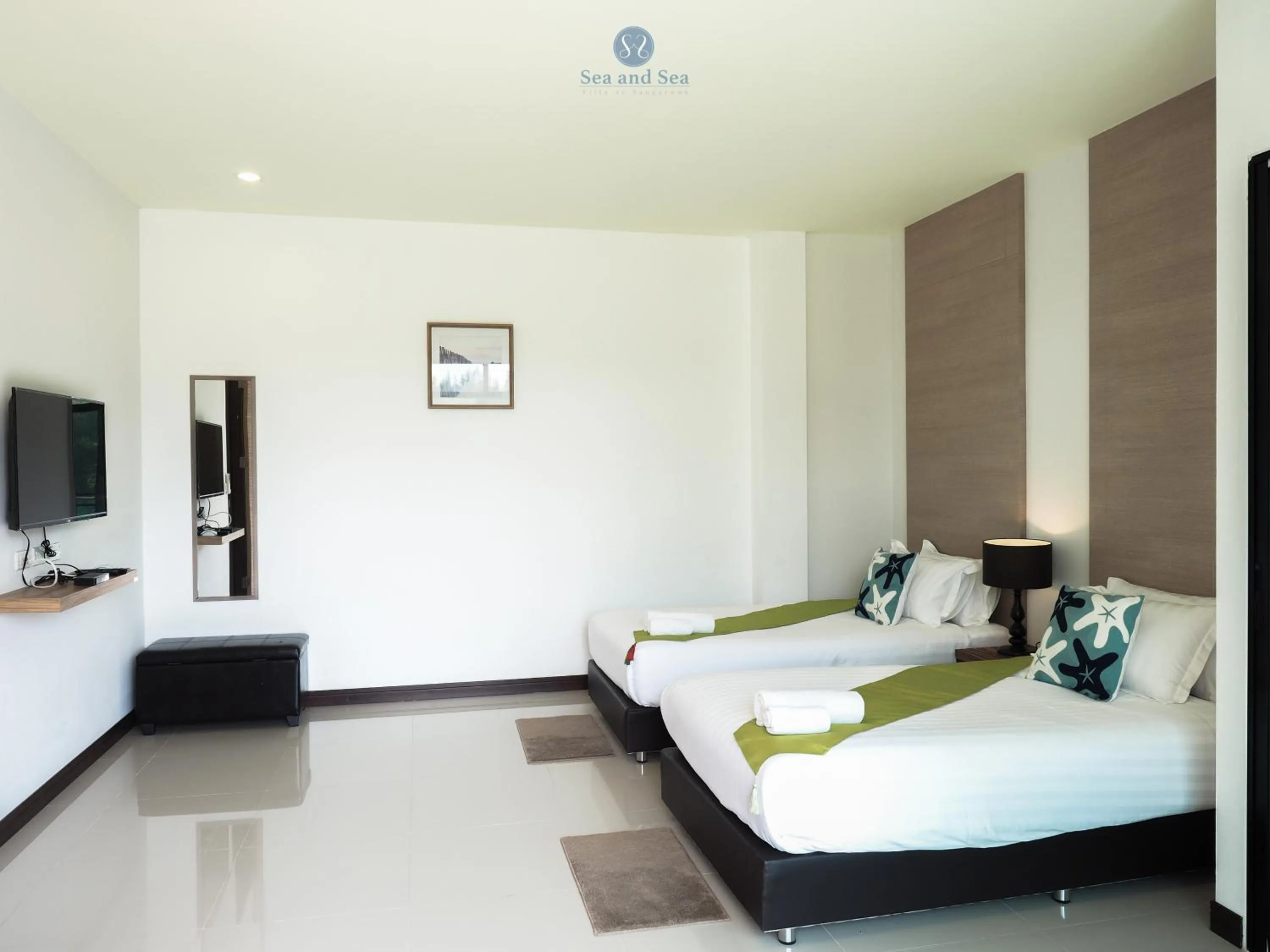 Bed in Sea and Sea Villa Sangaroon