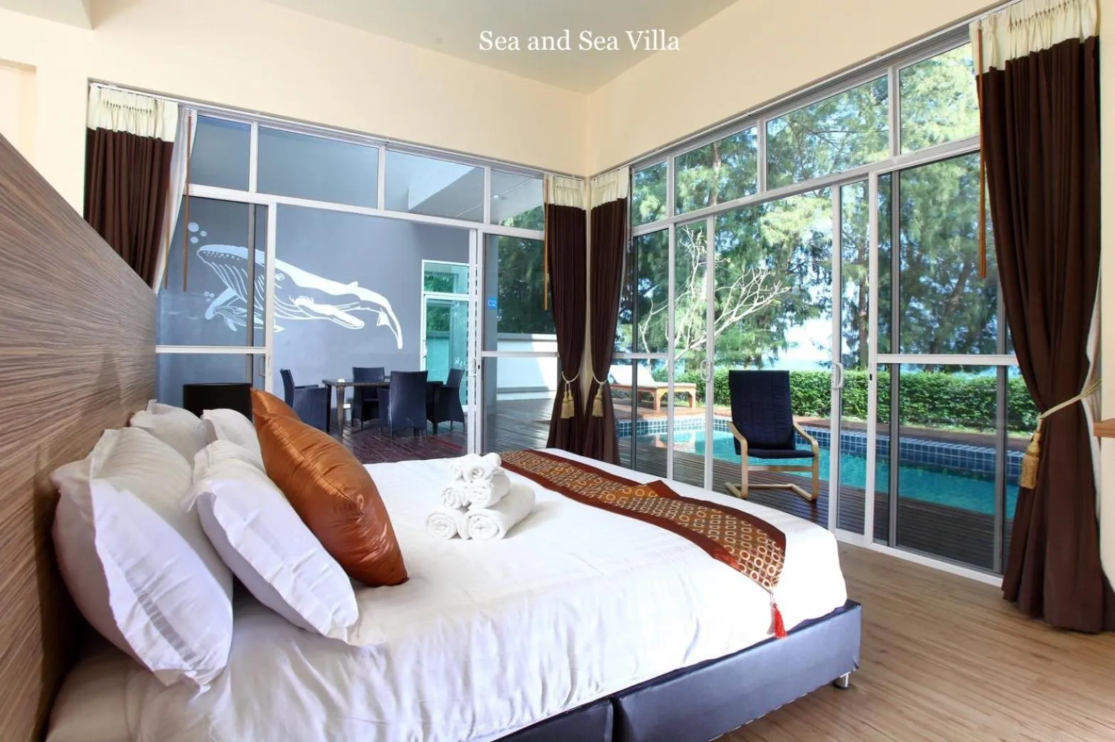 Bedroom, Bed in Sea and Sea Villa Sangaroon