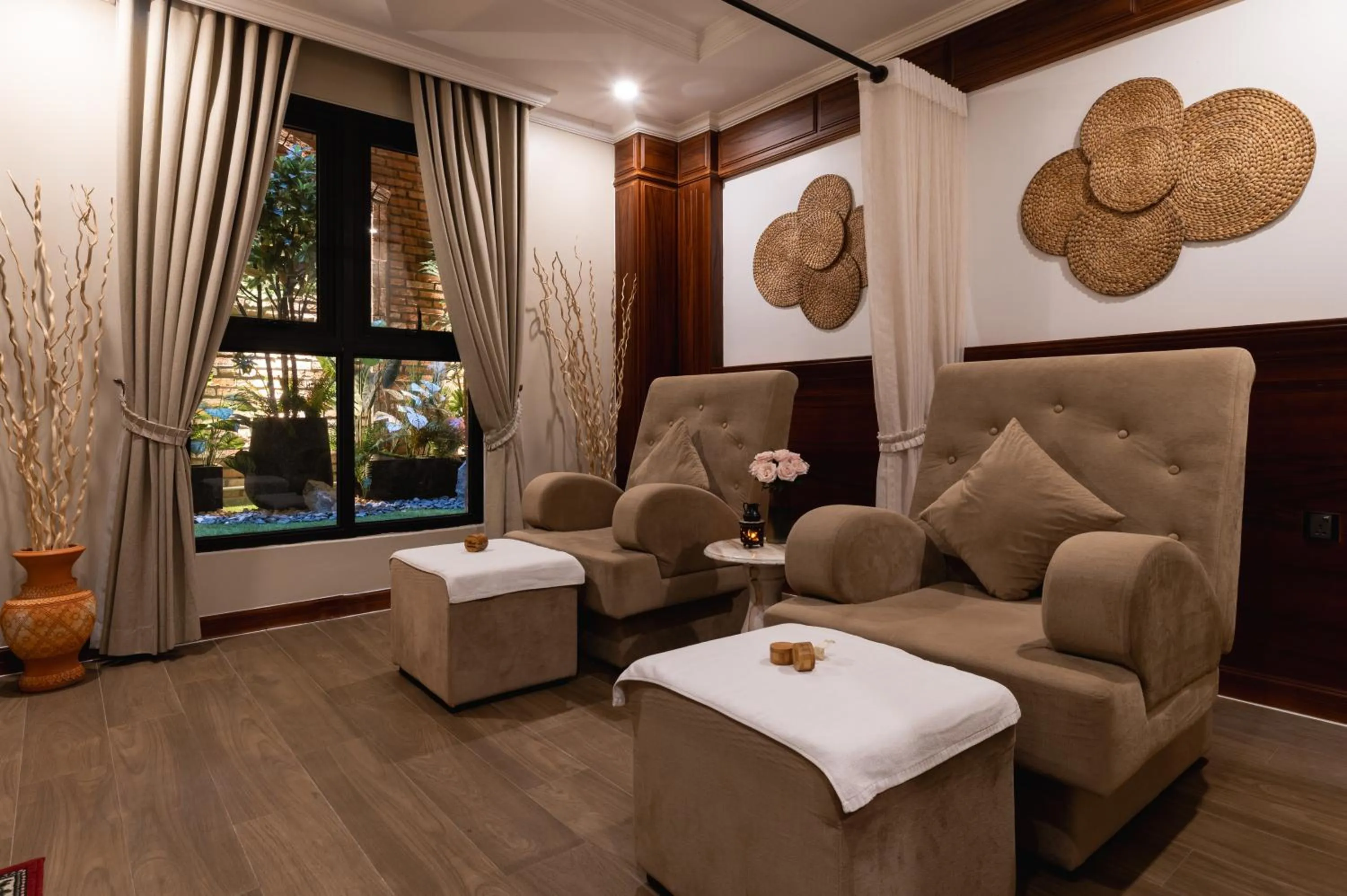 Massage in Anik Palace Hotel