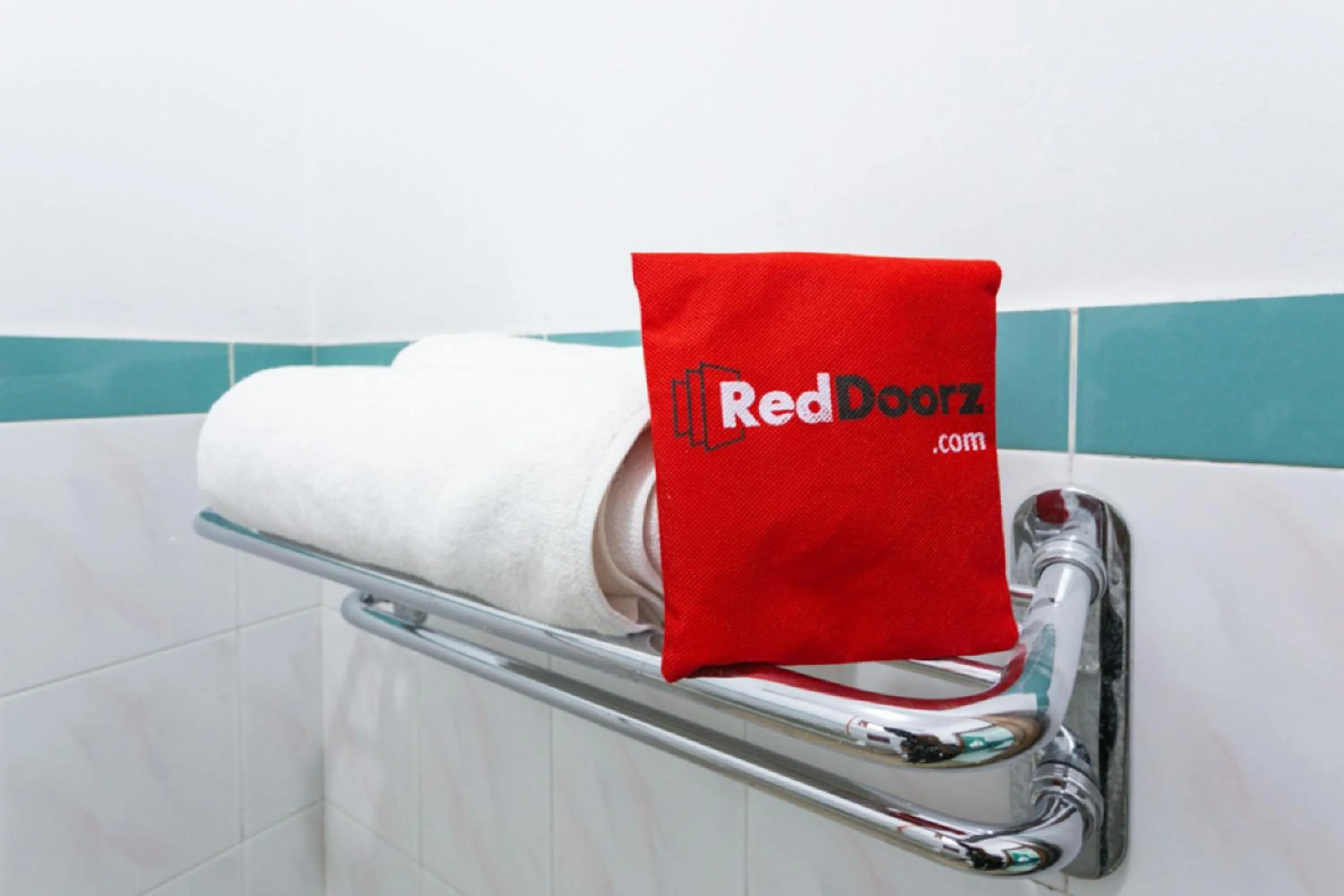 Bedroom in RedDoorz Syariah near Alun Alun Magelang Bayeman