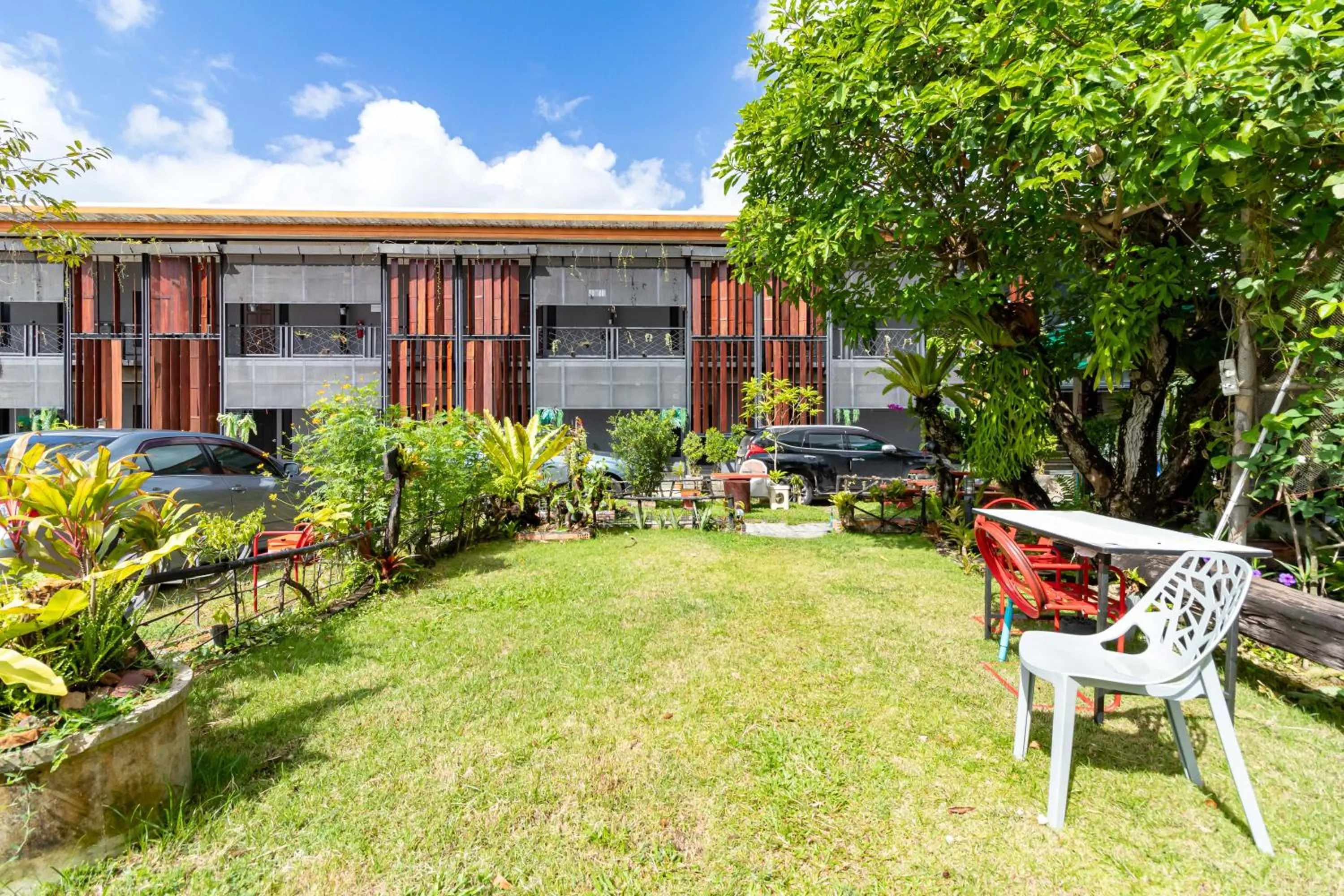 CS Klongtoey Grand Resort