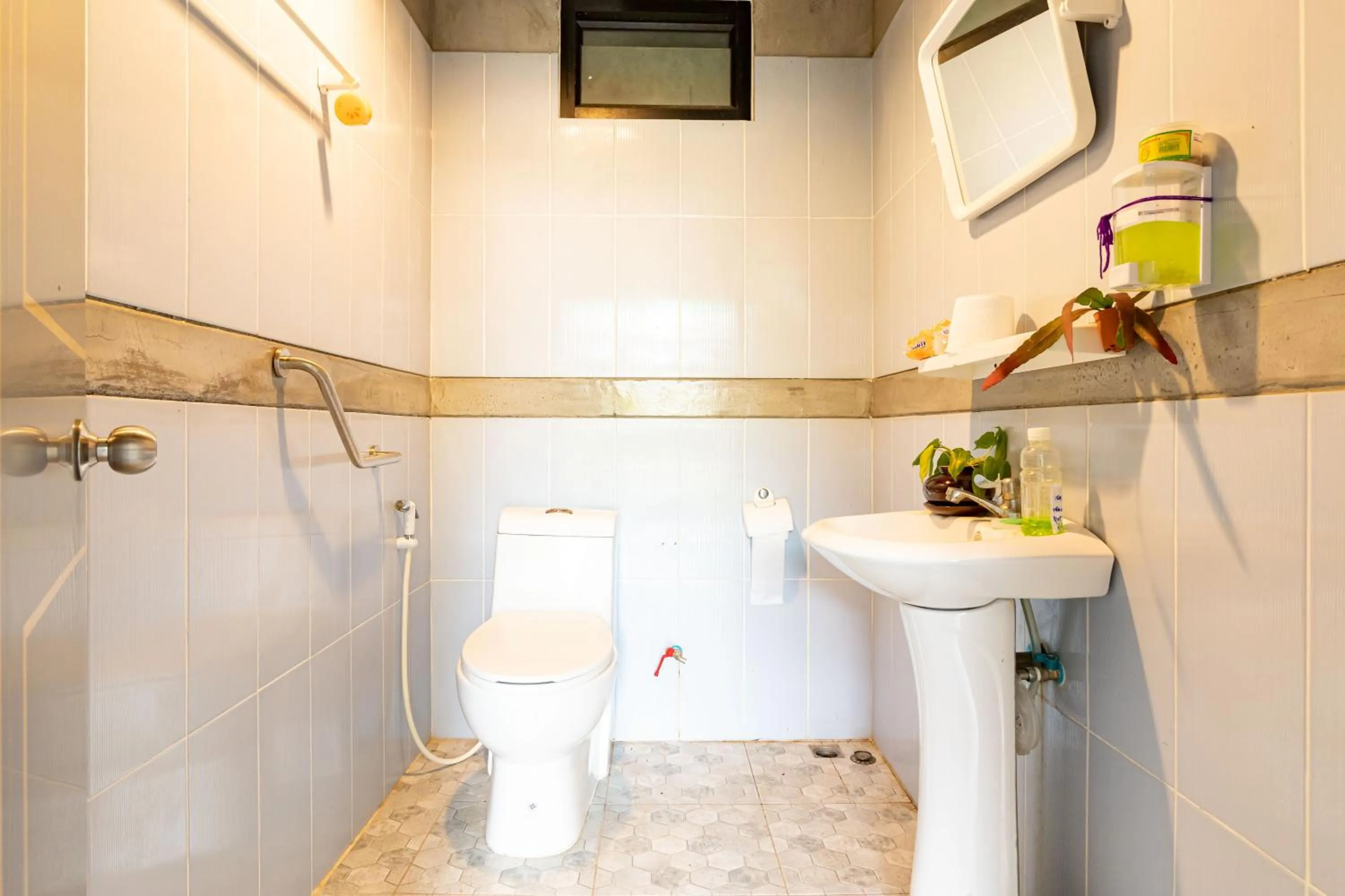 CS Klongtoey Grand Resort