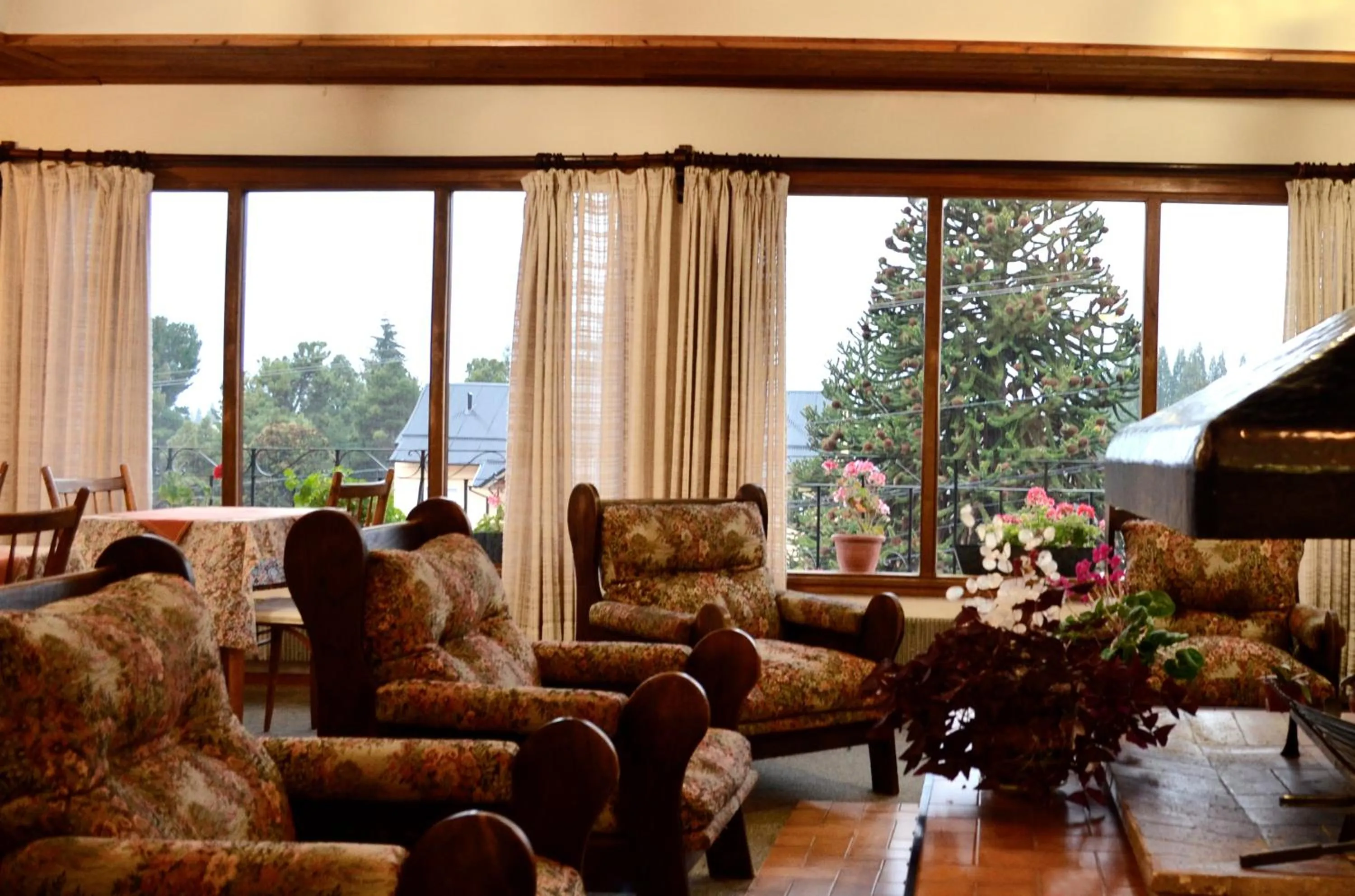 Lobby or reception in Hostería Güemes