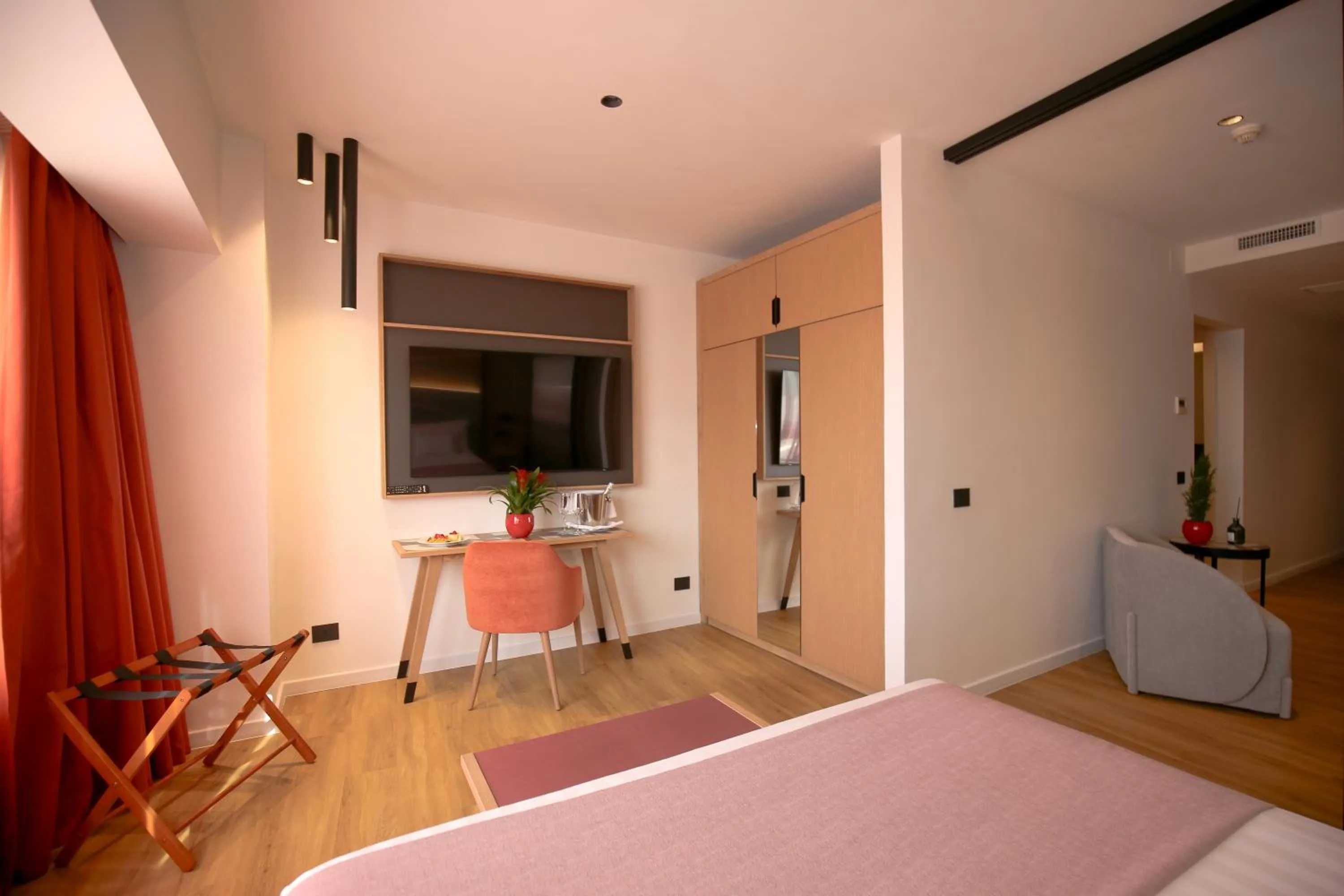 Bedroom, Bed in Hotel Poseidon