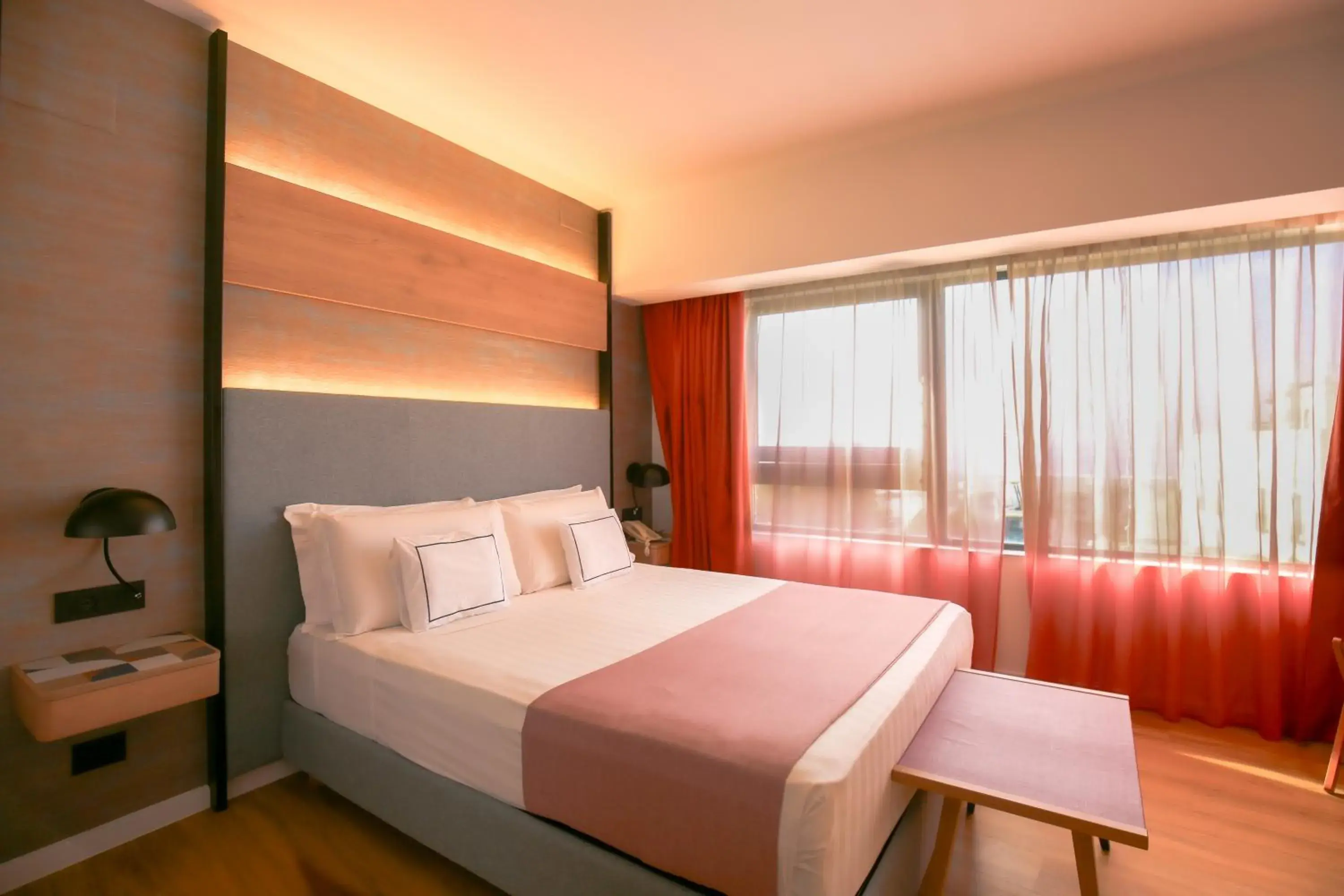 Deluxe Family Room in Hotel Poseidon Deluxe Family Room in Hotel Poseidon