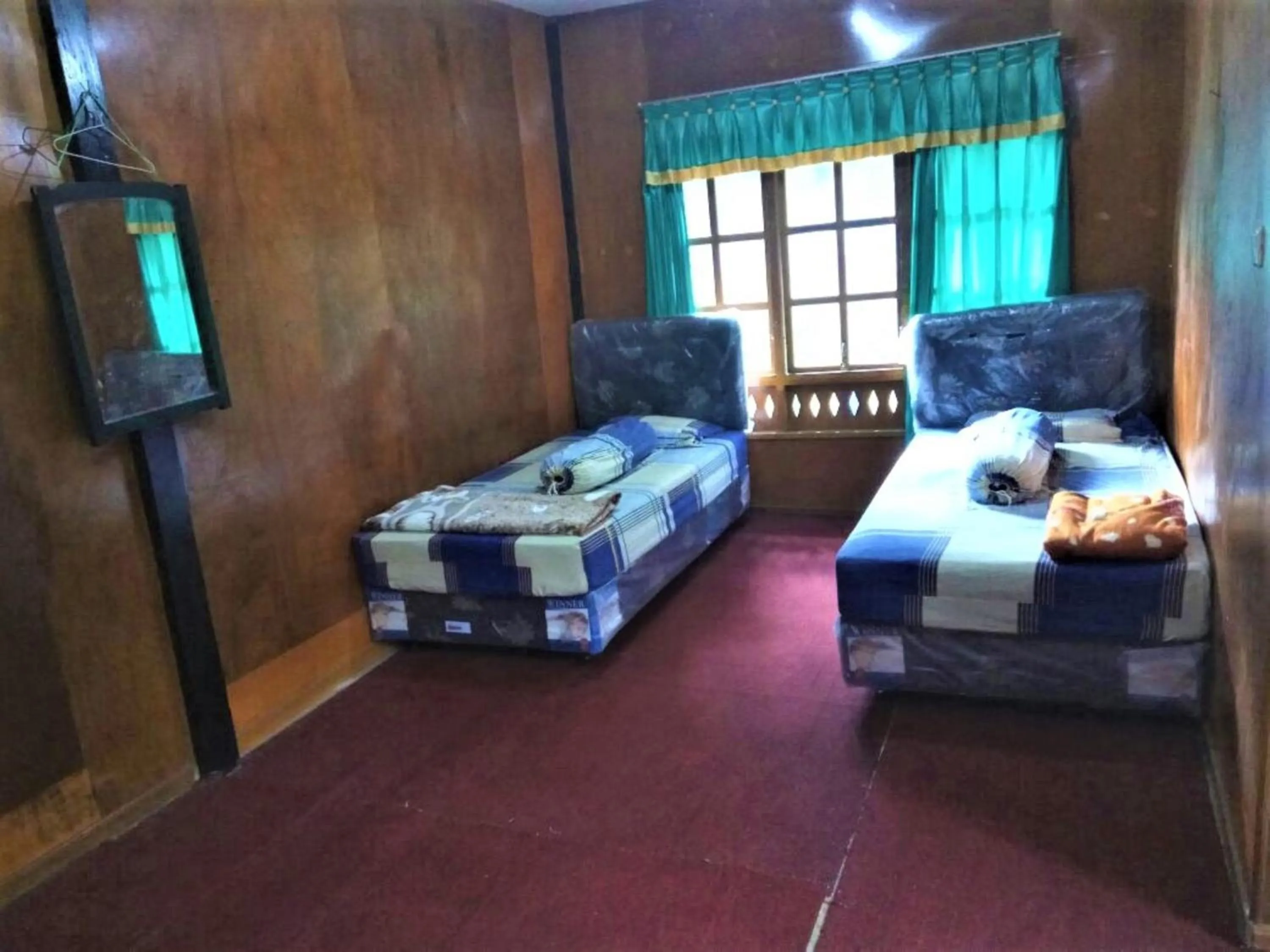 Photo of the whole room, Bed in Lembah Biru Lagoon