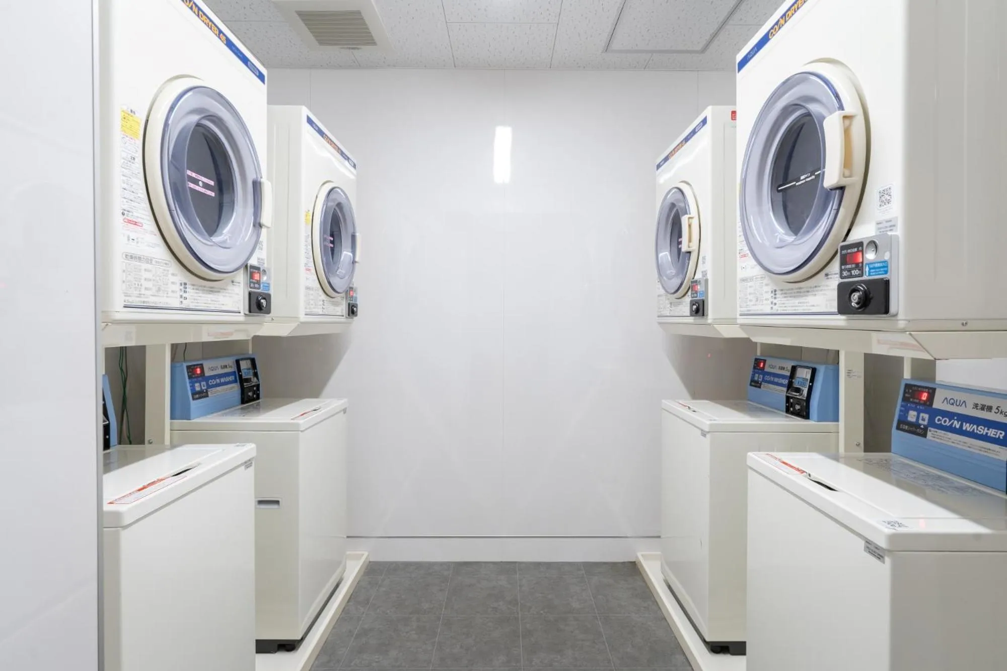 laundry in BON Condo Namba Nipponbashi