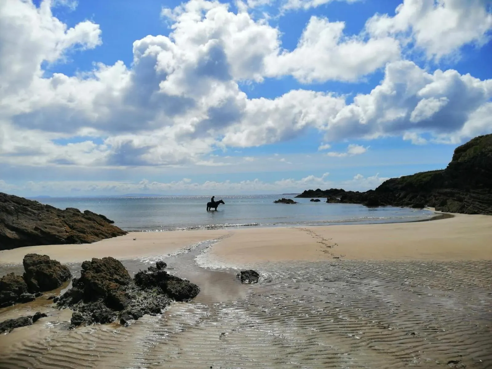 Beach in Seawinds Bed and Breakfast