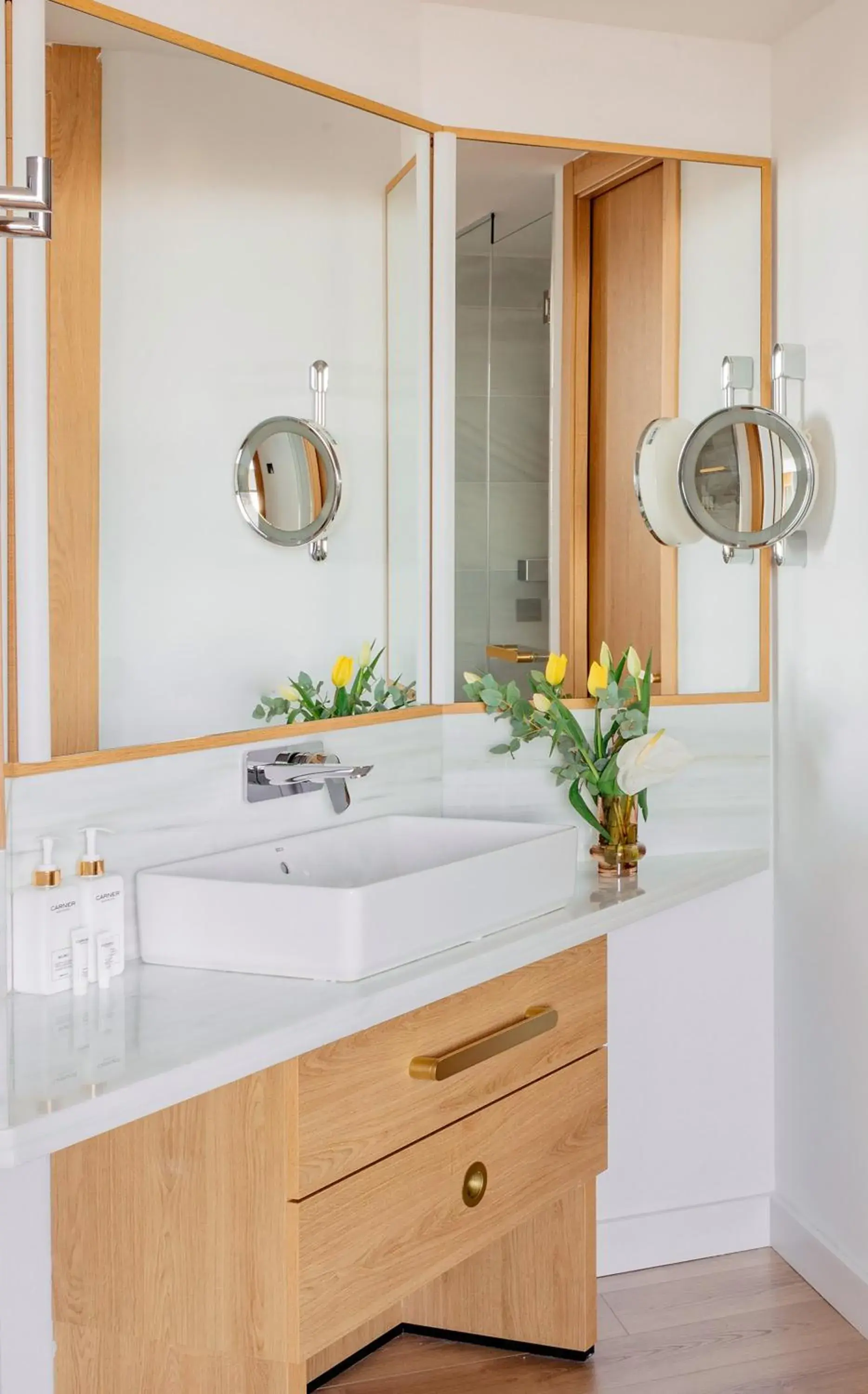 Red Level Supreme Room in Torre Melina, a Gran Meliá Hotel Red Level Supreme Room in Torre Melina, a Gran Meliá Hotel