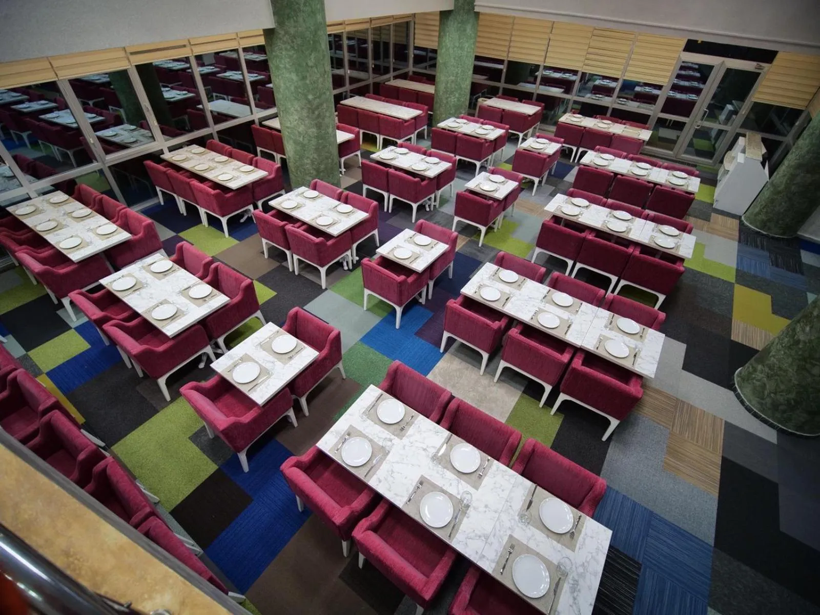 Restaurant/places to eat in ERCİYES HİLL