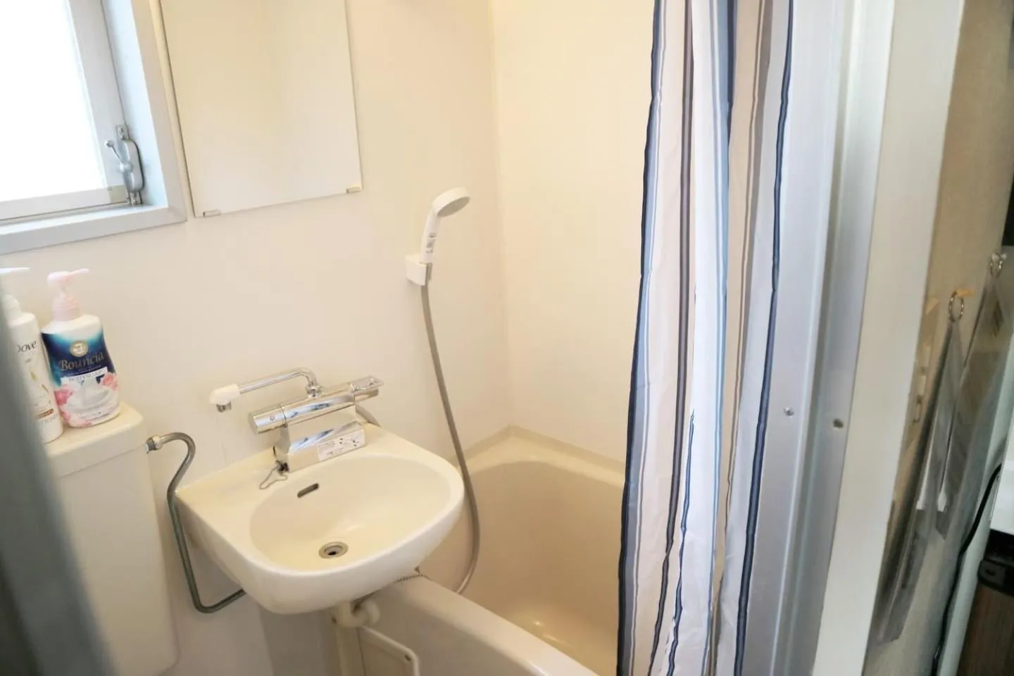 Apartment in Joinus Ise Apartment by Tranova