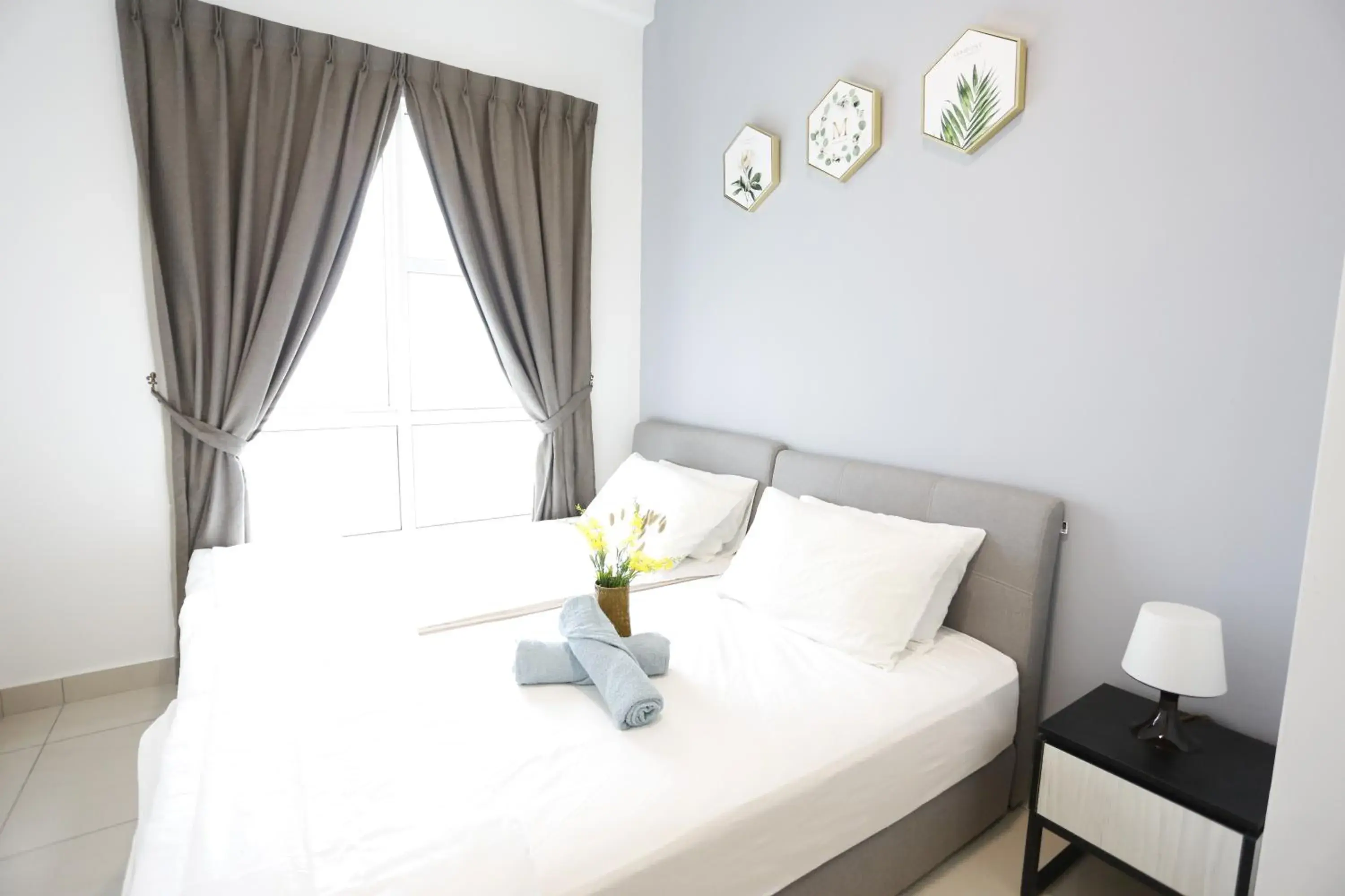 Double Room with Shared Bathroom in Pinnacle Tower Homestay by Home Cube Double Room with Shared Bathroom in Pinnacle Tower Homestay by Home Cube