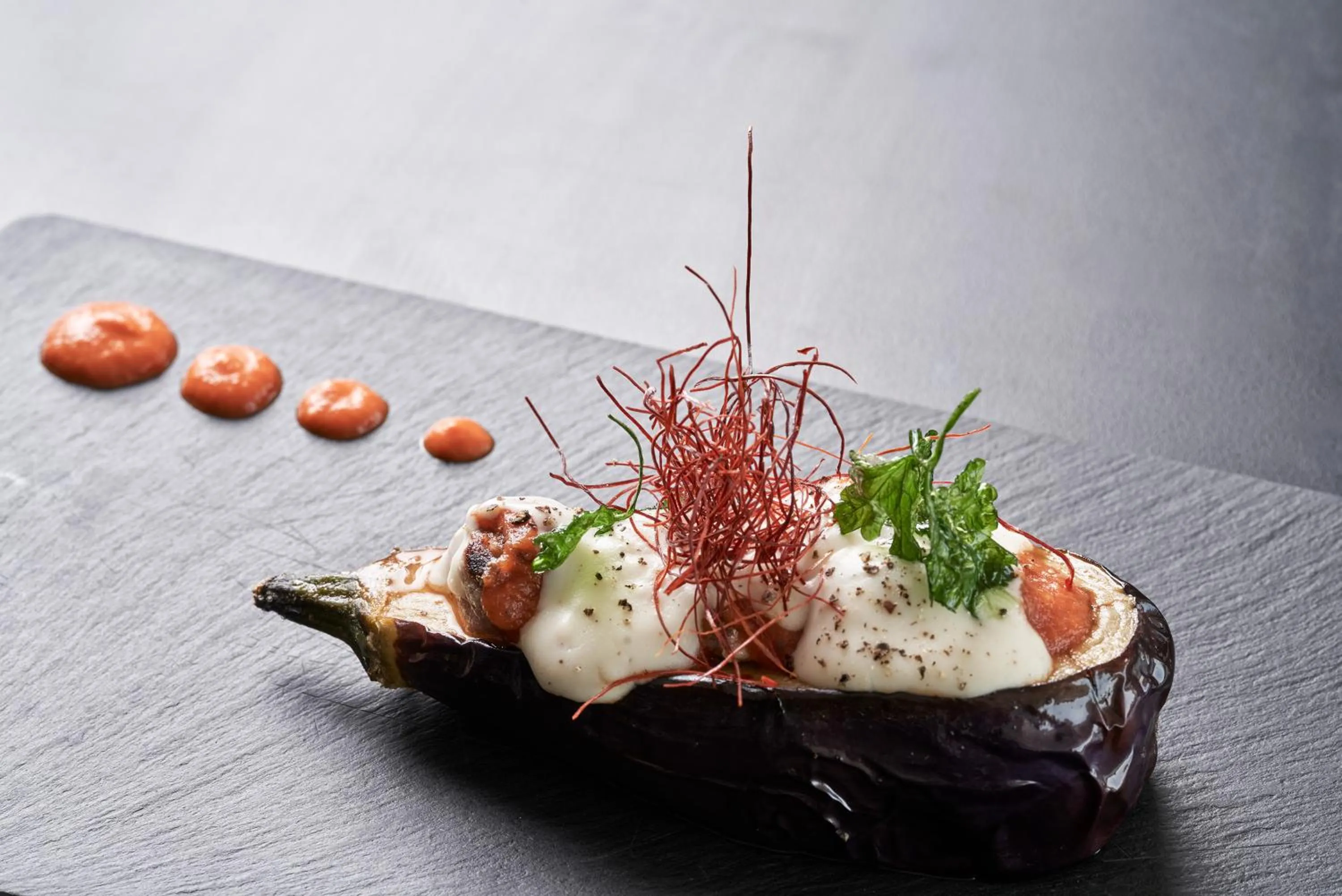 Food and drinks in Mr & Mrs White Oia - Santorini