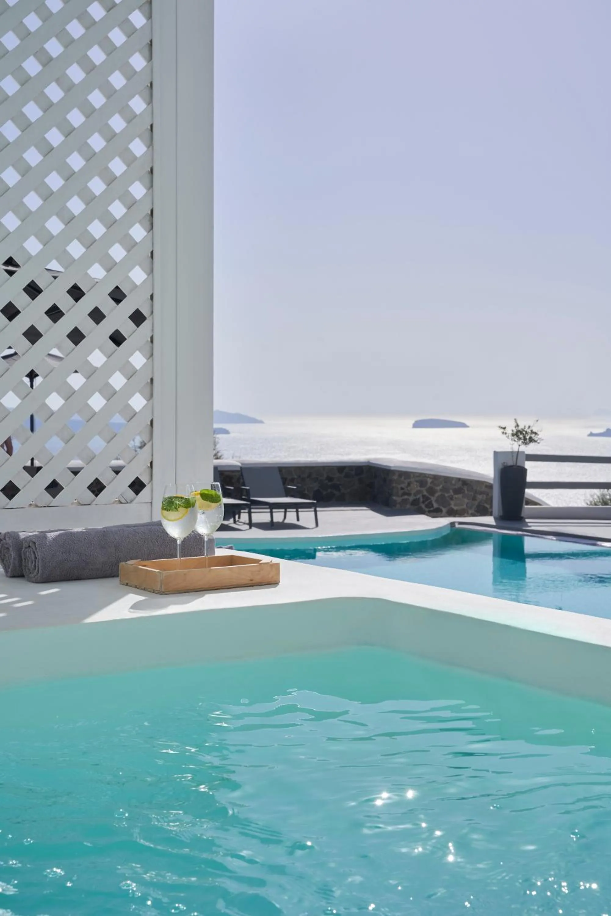 Hot Tub in Mr and Mrs White Oia - Santorini