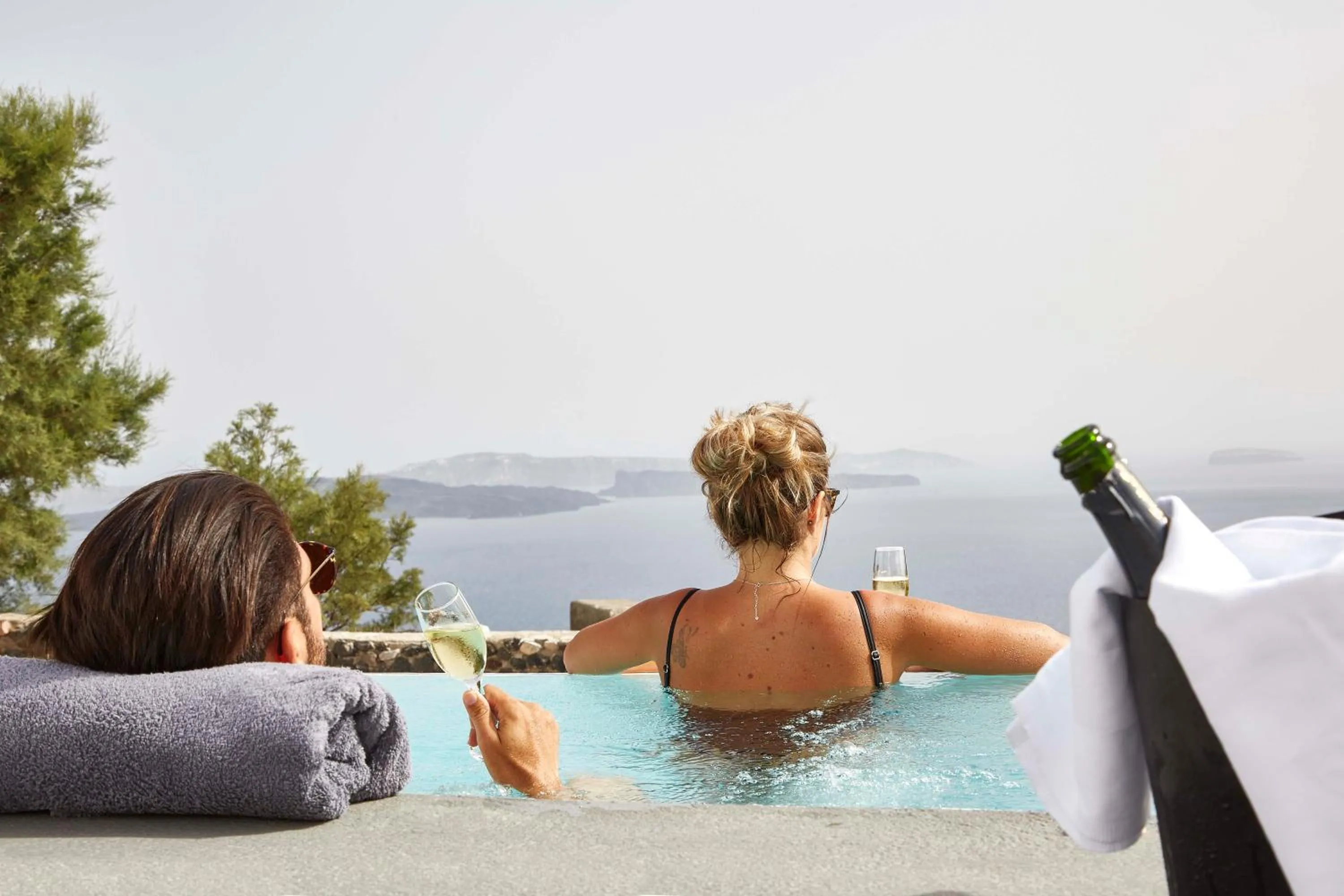 Swimming pool in Mr & Mrs White Oia - Santorini