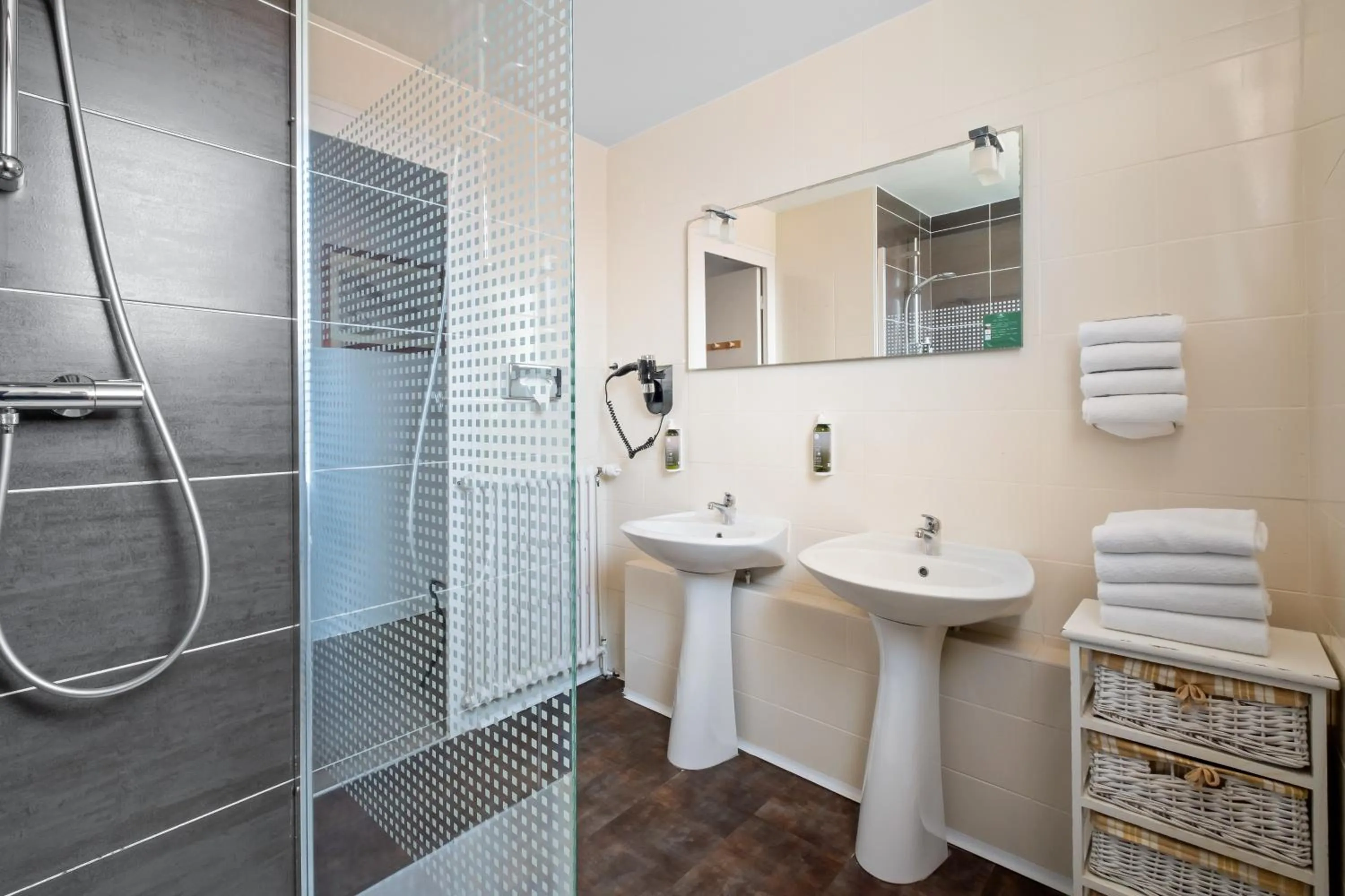 Bathroom in Hotel Saint Paul