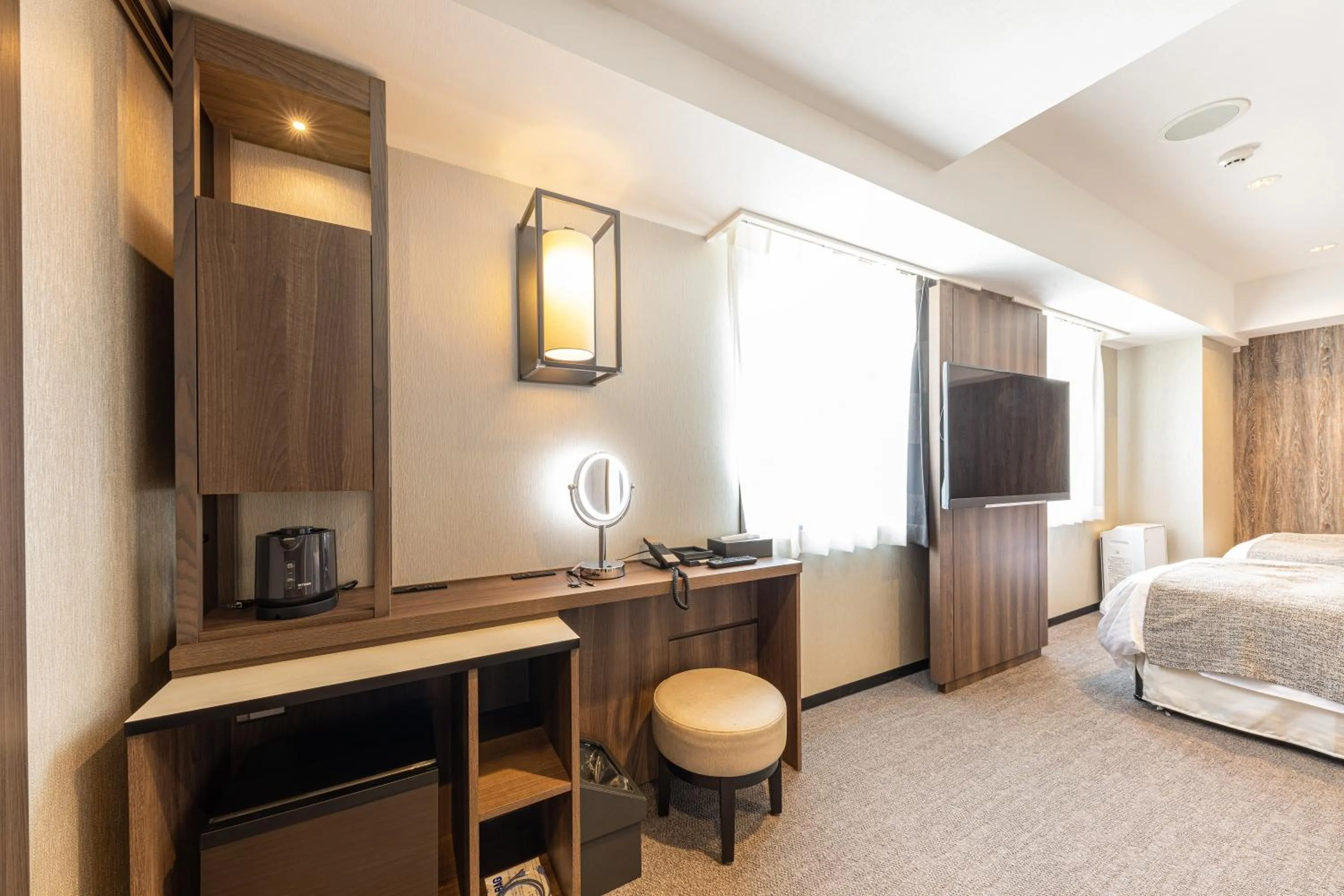 Photo of the whole room, Bed in Meitetsu Inn Shinosakaeki Higashiguchi