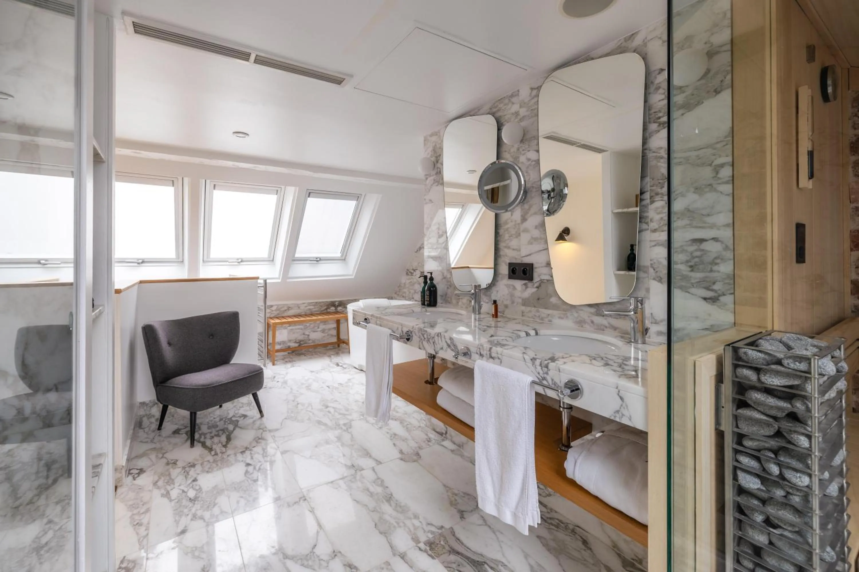 Bathroom in Hôtel Artus