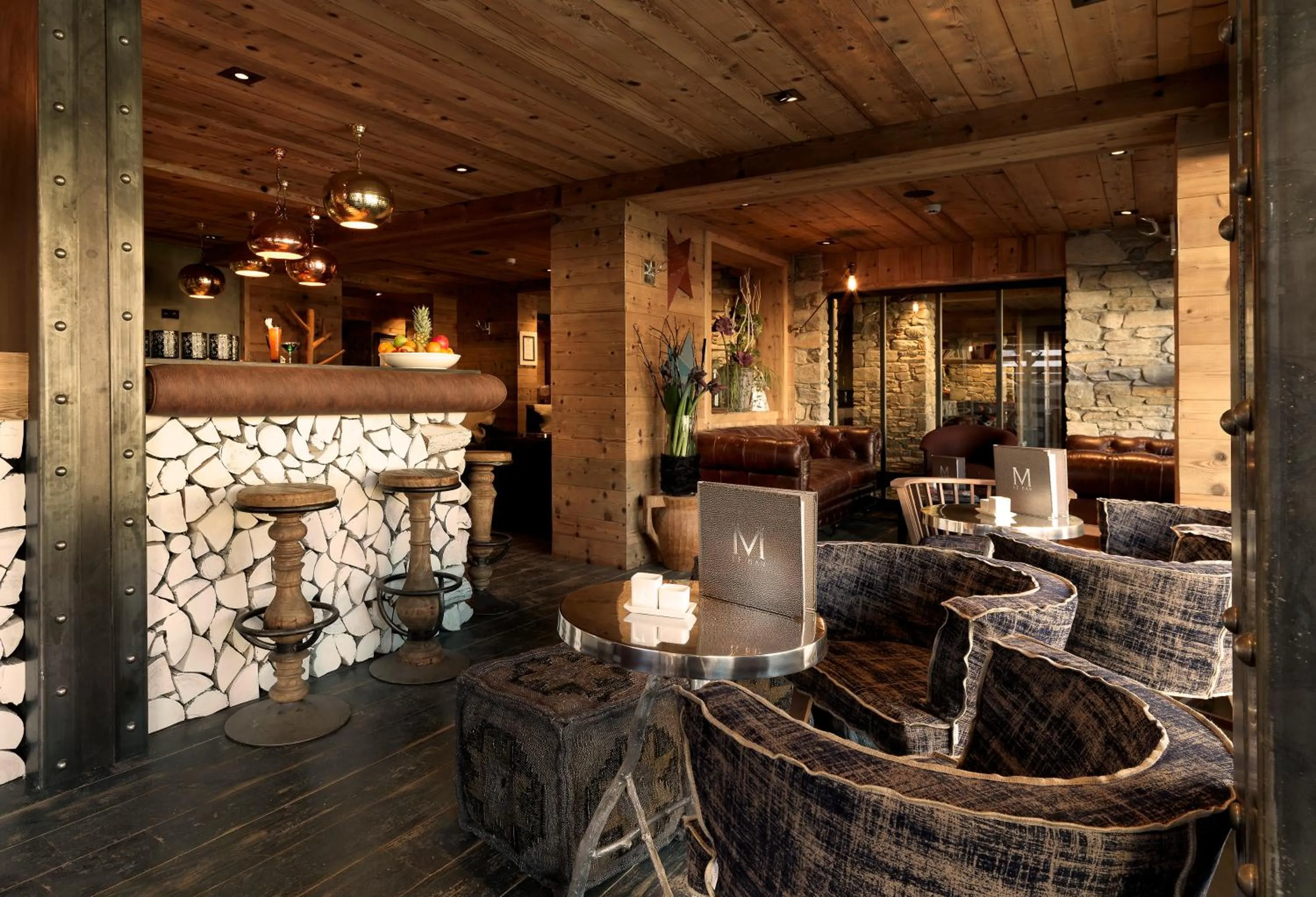 Lounge or bar in M de Megève