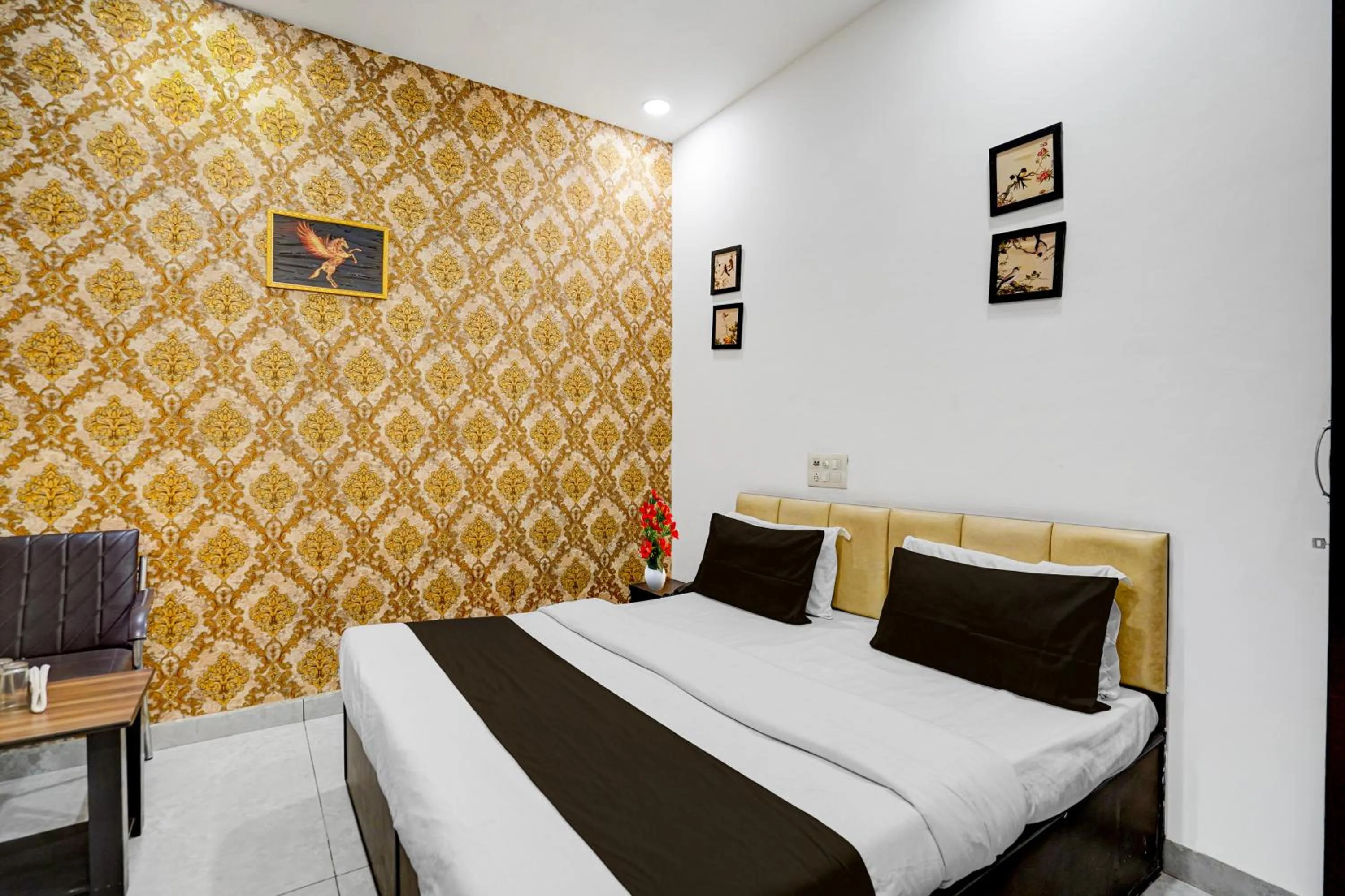 Bedroom, Bed in Hotel O Silver Arc Mall Ludhiana Formerly White Solitaire