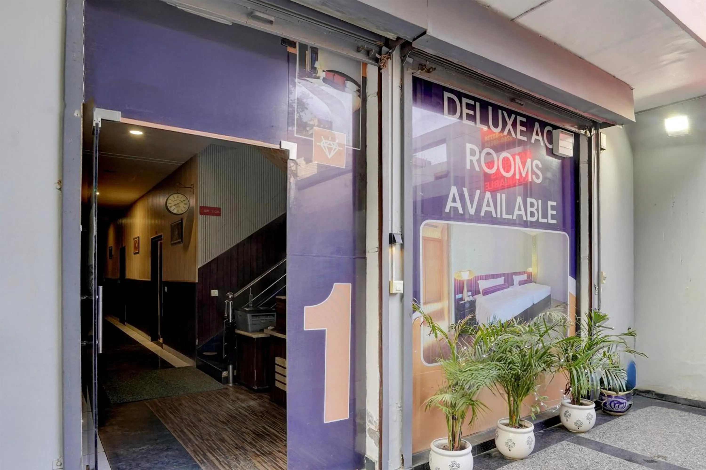 Facade/entrance in Hotel O Silver Arc Mall Ludhiana Formerly White Solitaire