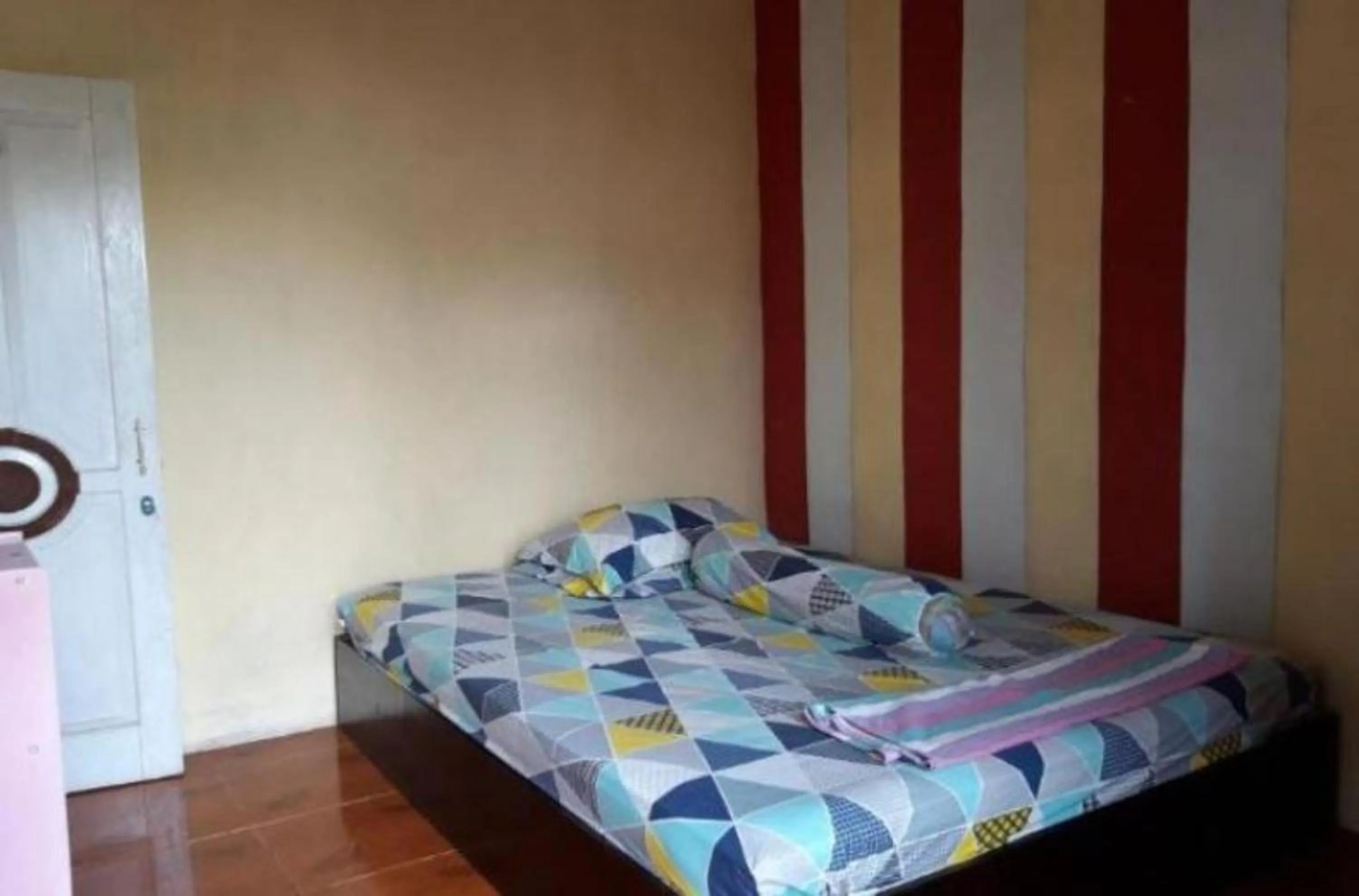 Photo of the whole room, Bed in Toto Homestay